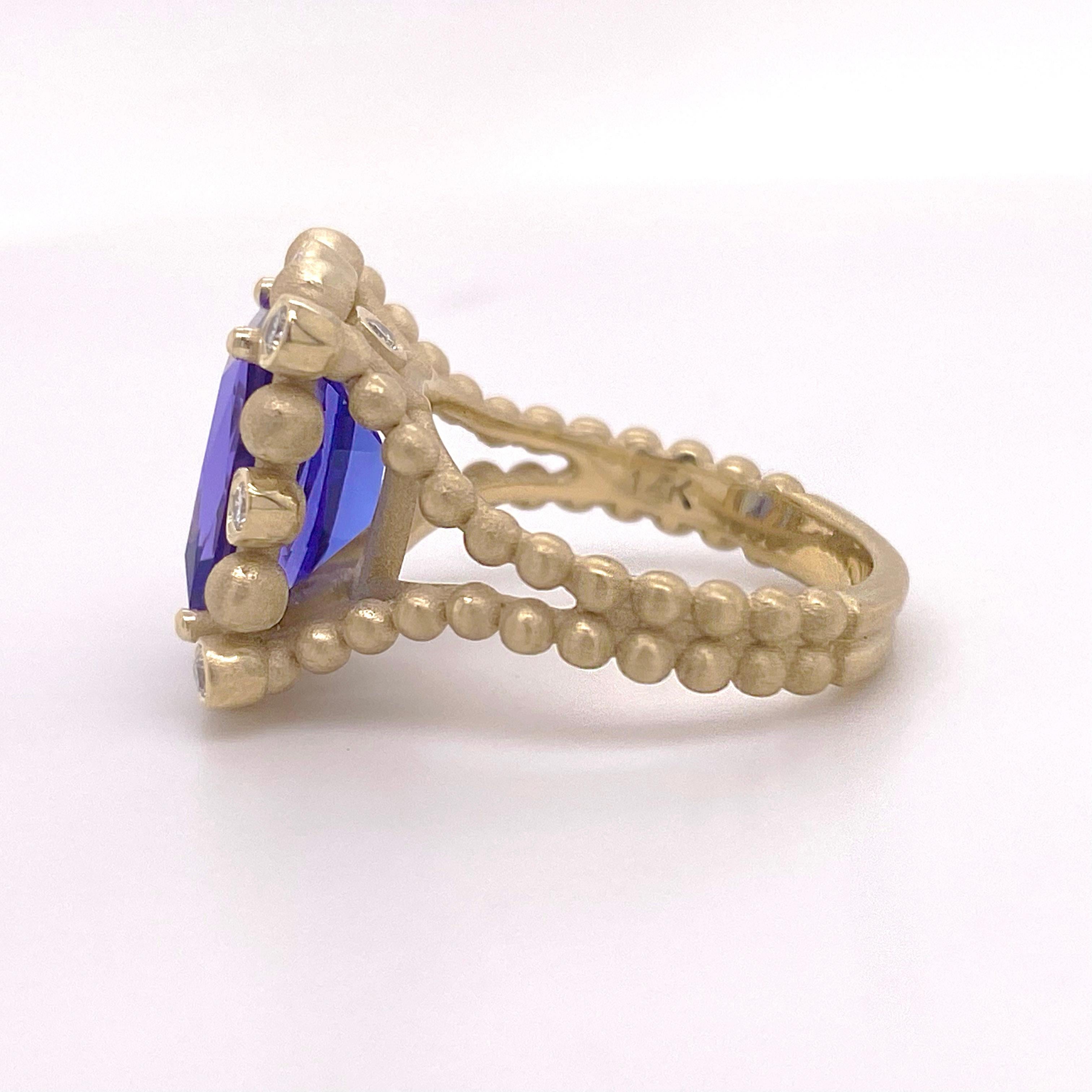custom tanzanite rings
