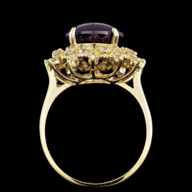 Mixed Cut 5.50 Carats Natural Amethyst and Diamond 14K Solid Yellow Gold Ring For Sale