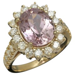 5.50 Carats Natural Kunzite and Diamond 14K Solid Yellow Gold Ring