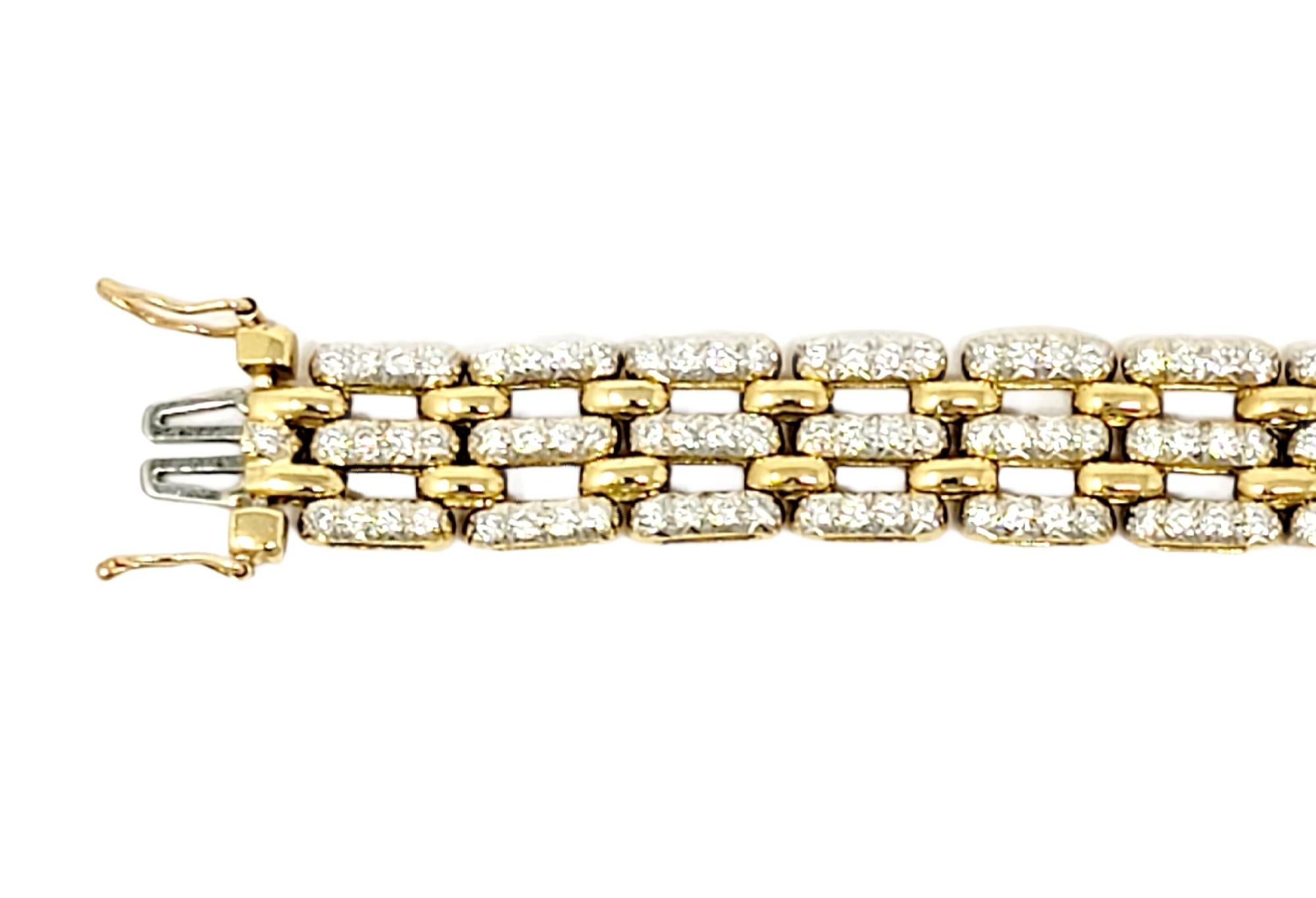 Contemporary 5.50 Carats Total Round Diamond Open Panther Link Bracelet 18 Karat Yellow Gold For Sale
