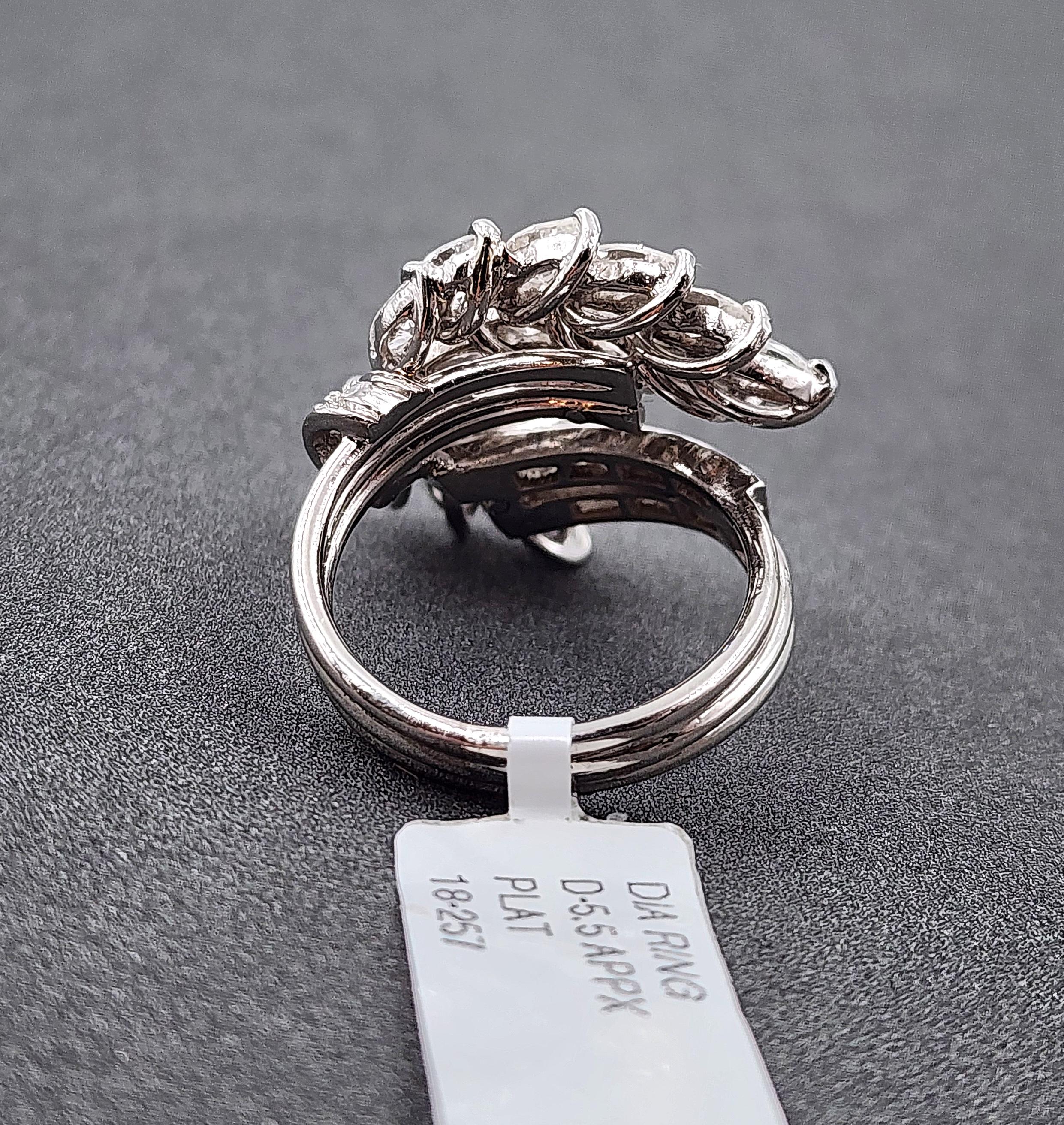 Women's or Men's 5.50 ct Natural Diamond Vintage Ring For Sale