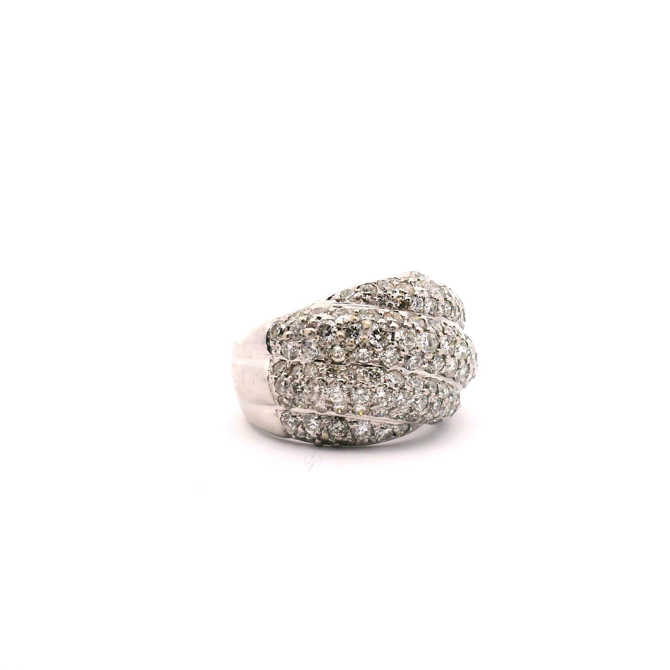 5.50 cttw. Cocktail ring In Good Condition For Sale In Sausalito, CA