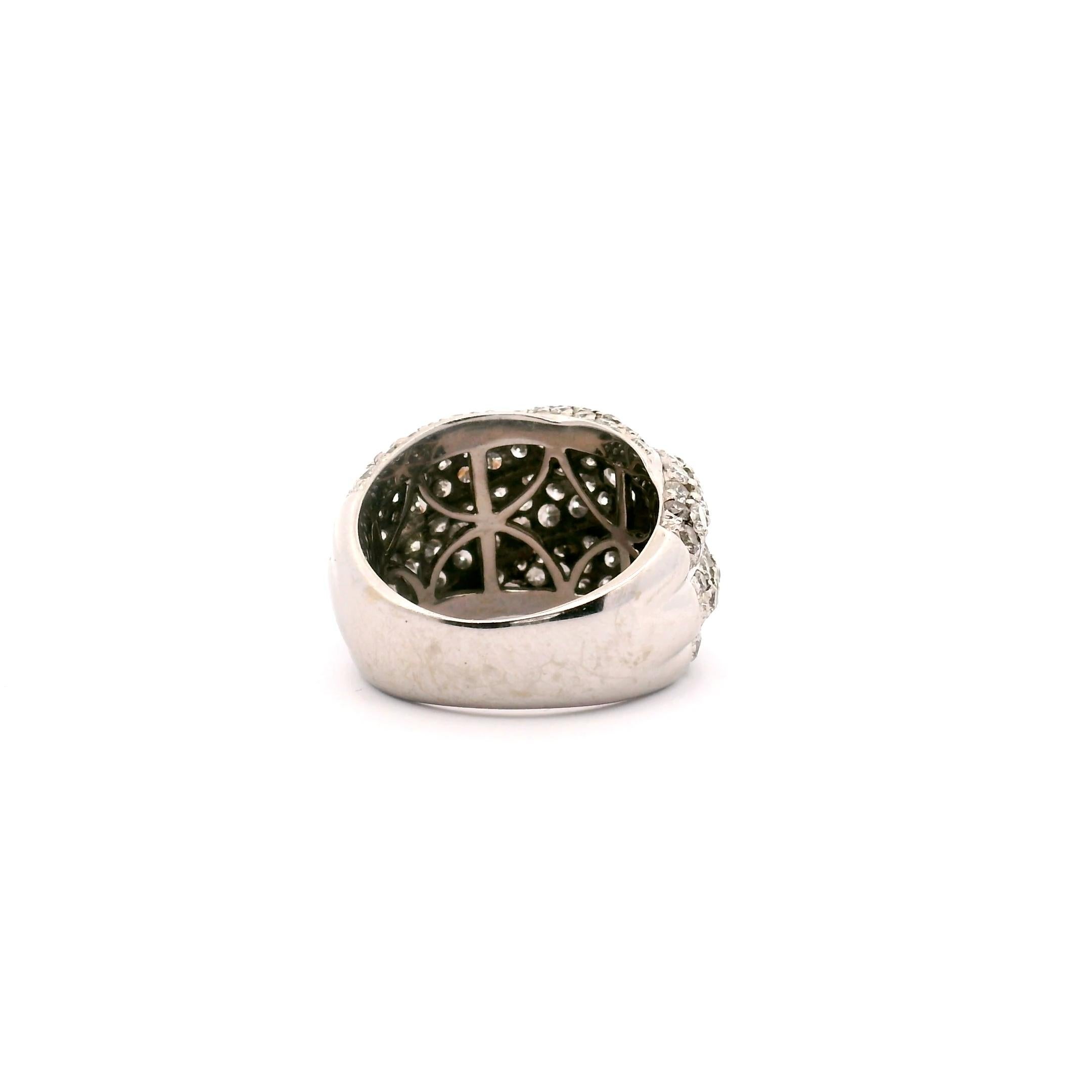 Women's 5.50 cttw. Cocktail ring For Sale