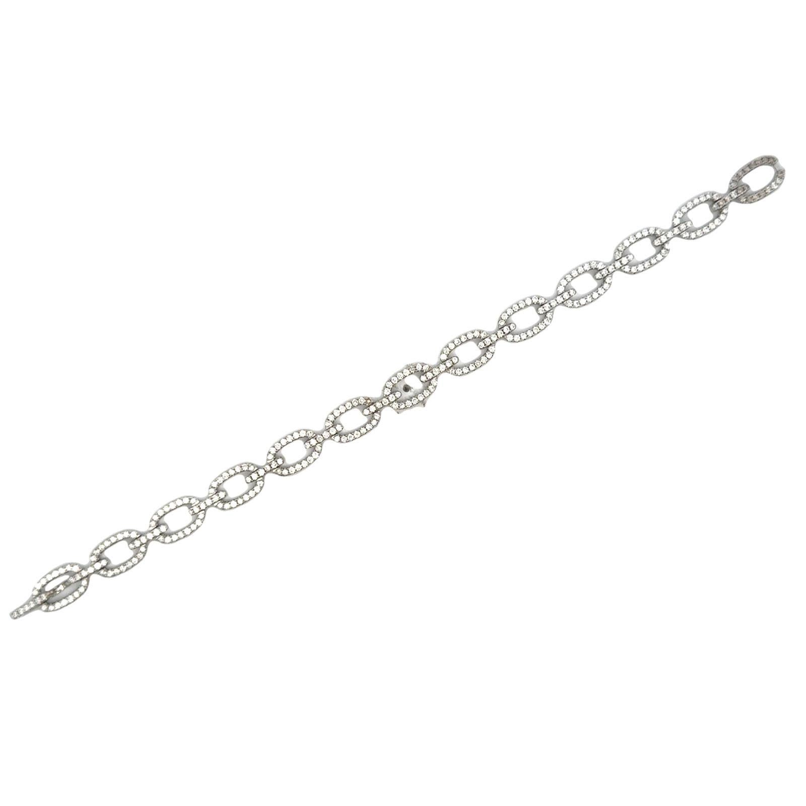 Modernes Armband aus 14 Karat Weißgold mit 5,50 Karat Diamanten und ovalen Gliedern Damen
