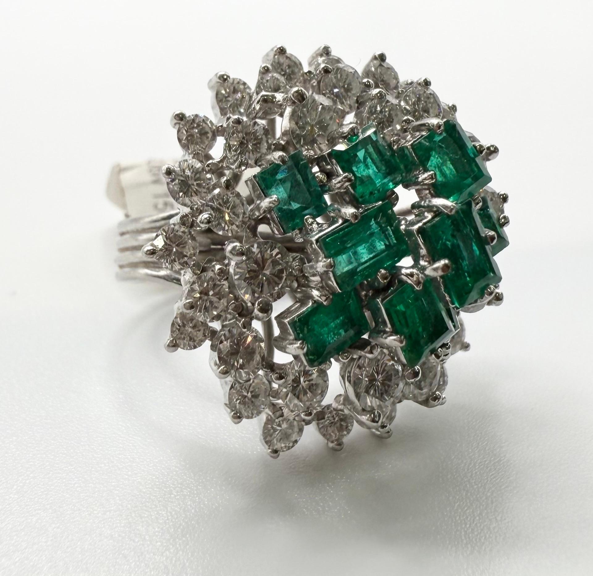 Women's or Men's 5.50ct Jardin Emerald Diamond ring in platinum stunning bouqet art deco motif For Sale