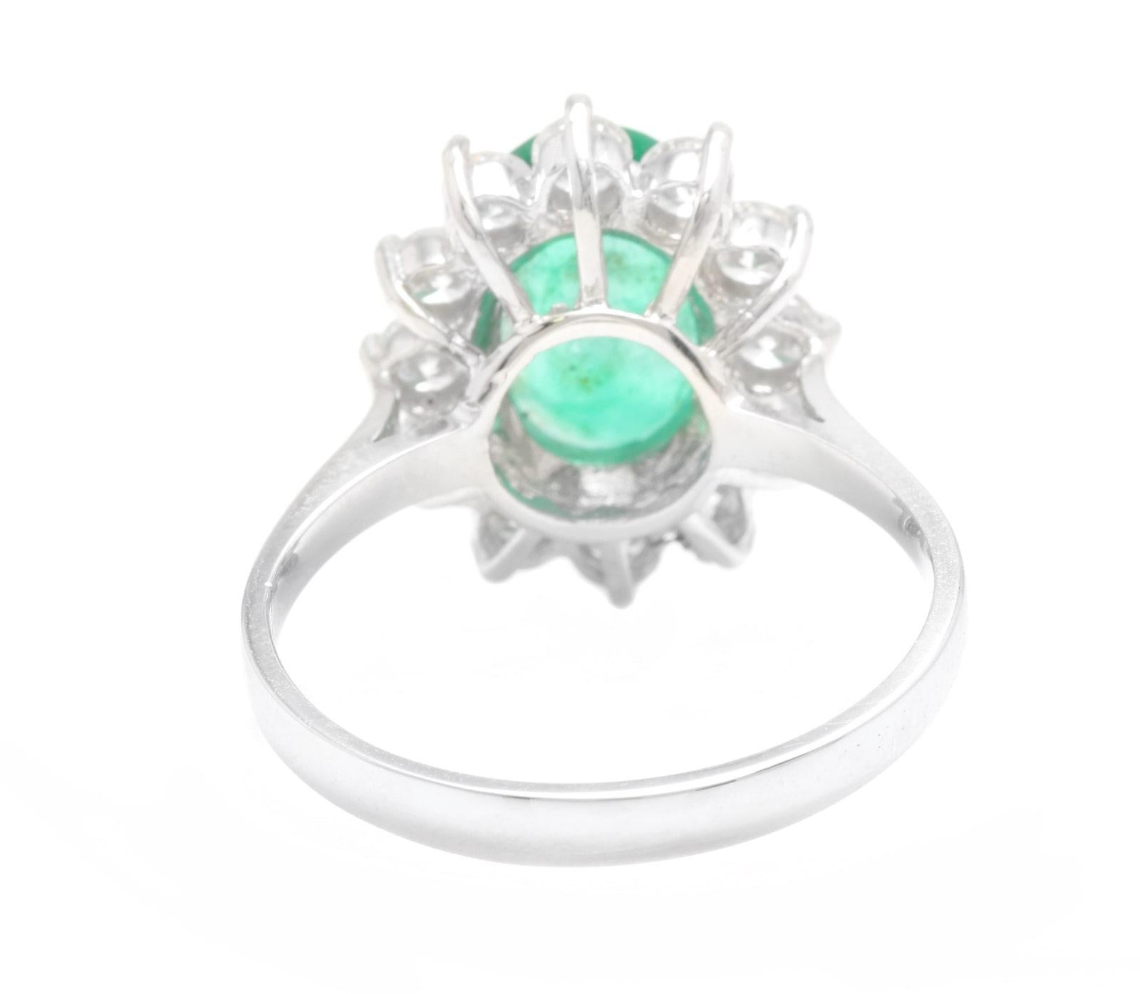5.50ct Natural Emerald & Diamond 14k Solid White Gold Ring In New Condition For Sale In Los Angeles, CA