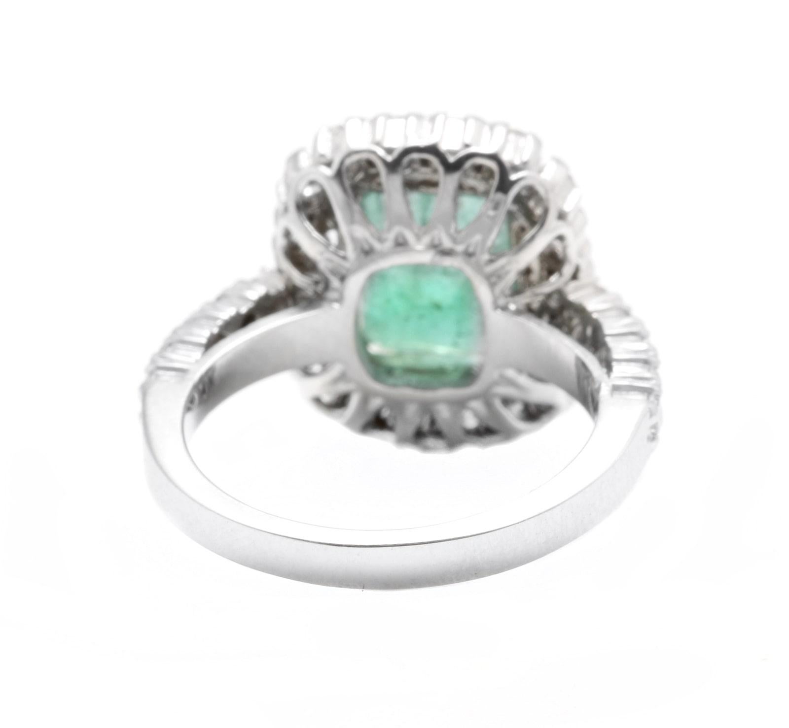 5.50ct Natural Emerald & Diamond 14k Solid White Gold Ring In New Condition For Sale In Los Angeles, CA