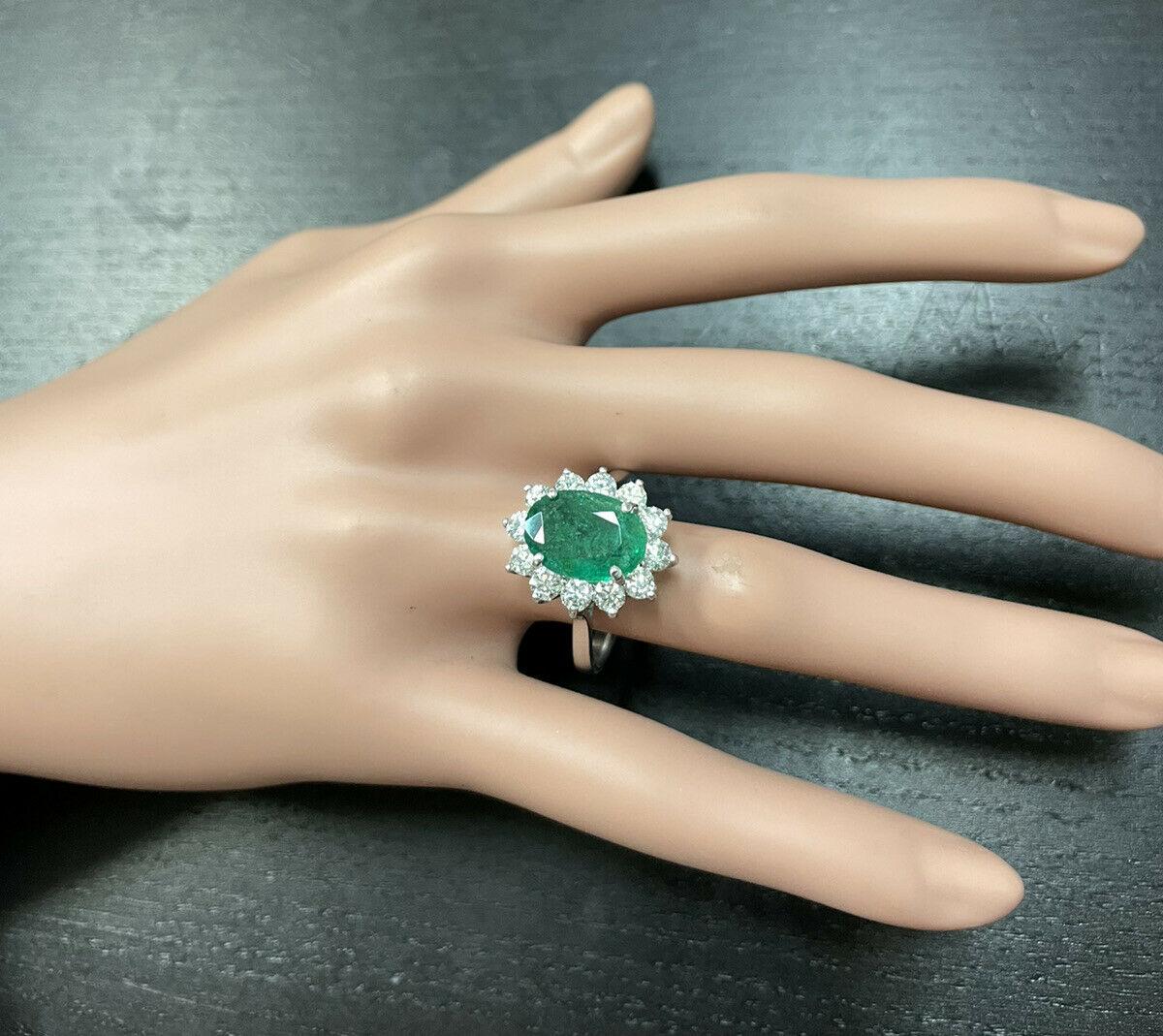 Women's 5.50ct Natural Emerald & Diamond 14k Solid White Gold Ring For Sale