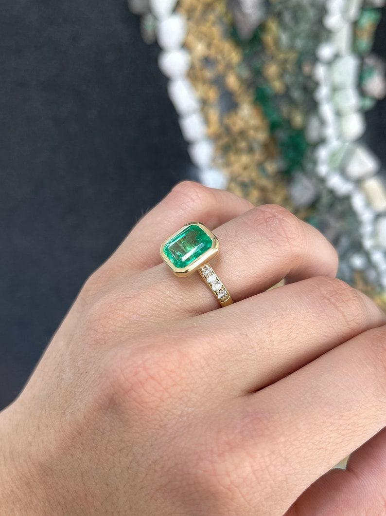 Emerald Cut 5.50tcw AAA Emerald & Diamond Bezel Set Engagement Ring 18K  Colombian Emerald For Sale