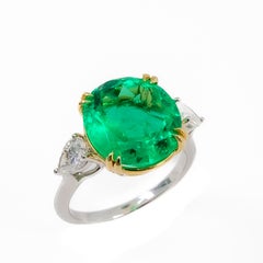 5.51ct Certified Colombian Emerald Insignificant Oil and Pear Shape Diamond Ring