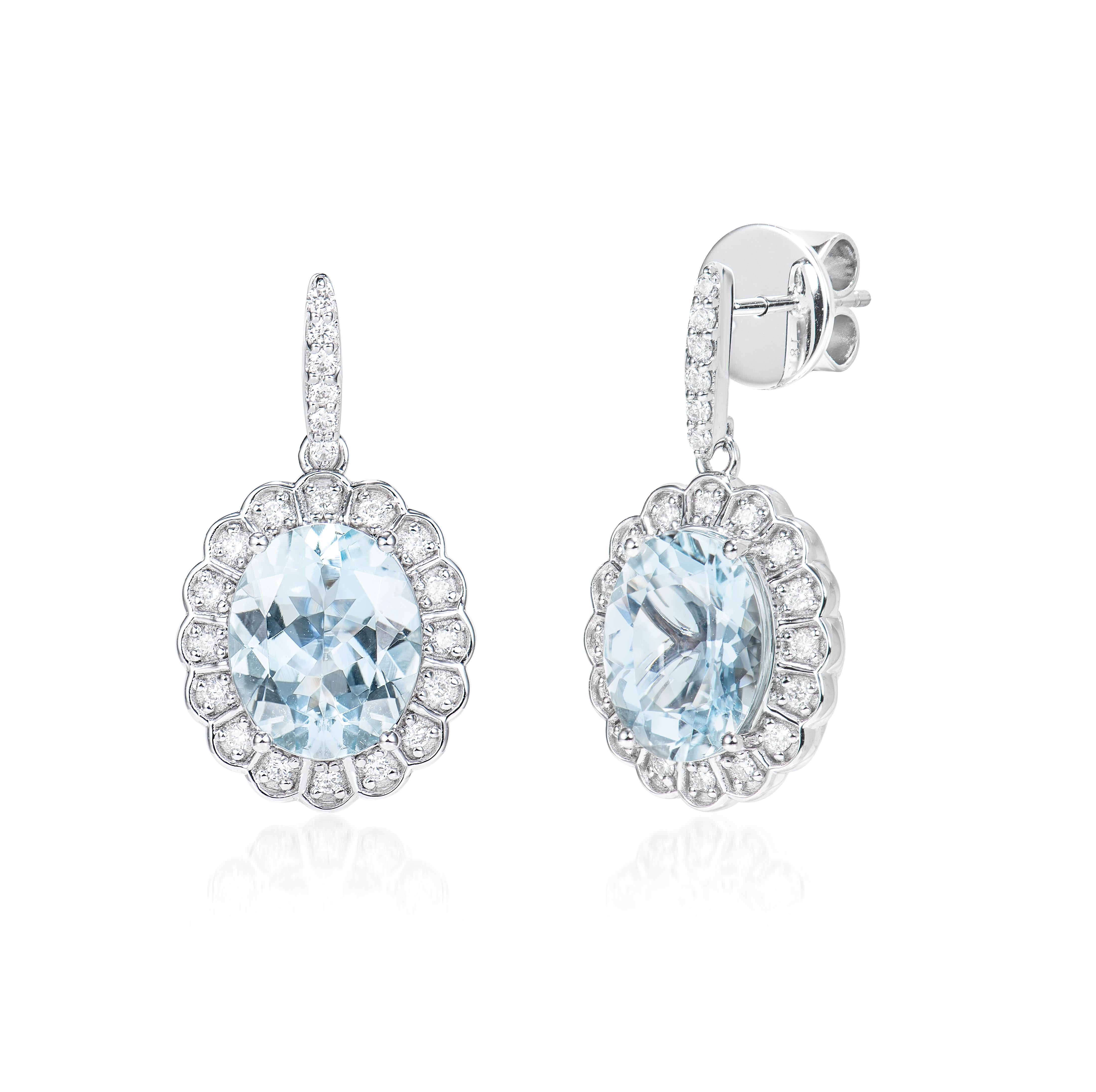 Oval Cut 5.52 Carat Aquamarine Drop Earrings in 18Karat White Gold with Diamond For Sale