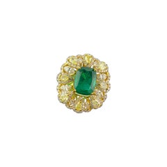 5.52 Carat Emerald and Yellow Diamond 18k Cocktail Ring