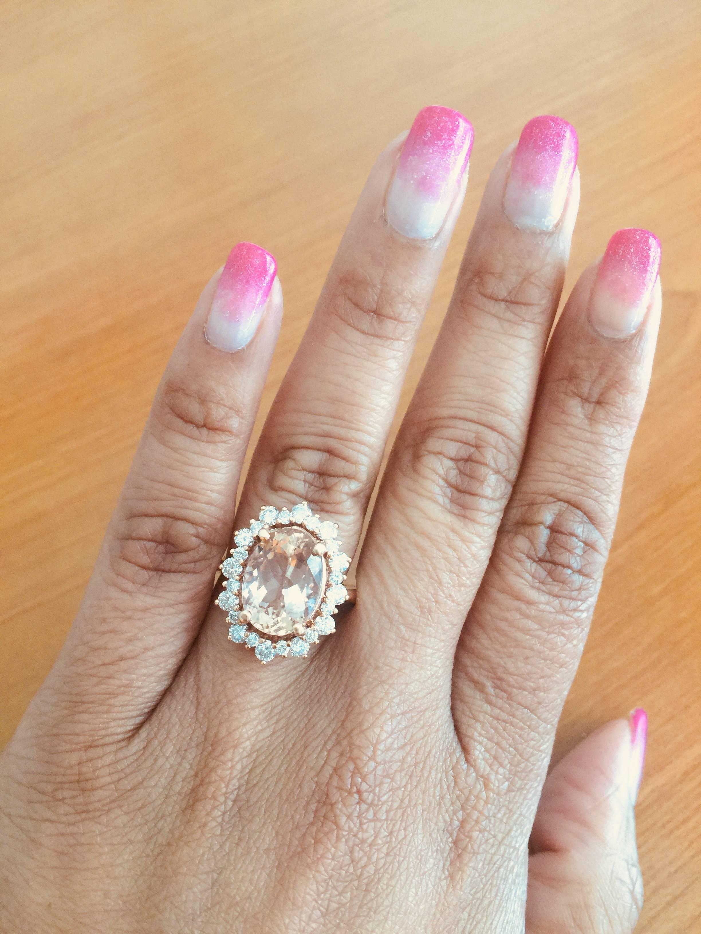 5.52 Carat Morganite Diamond 14 Karat Rose Gold Ring In New Condition For Sale In Los Angeles, CA