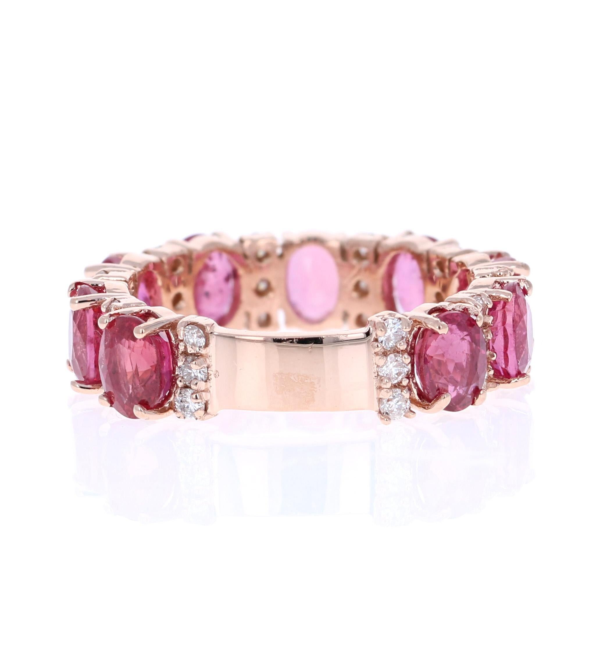 5.52 Carat Oval Cut Ruby Diamond Rose Gold Band In New Condition For Sale In Los Angeles, CA
