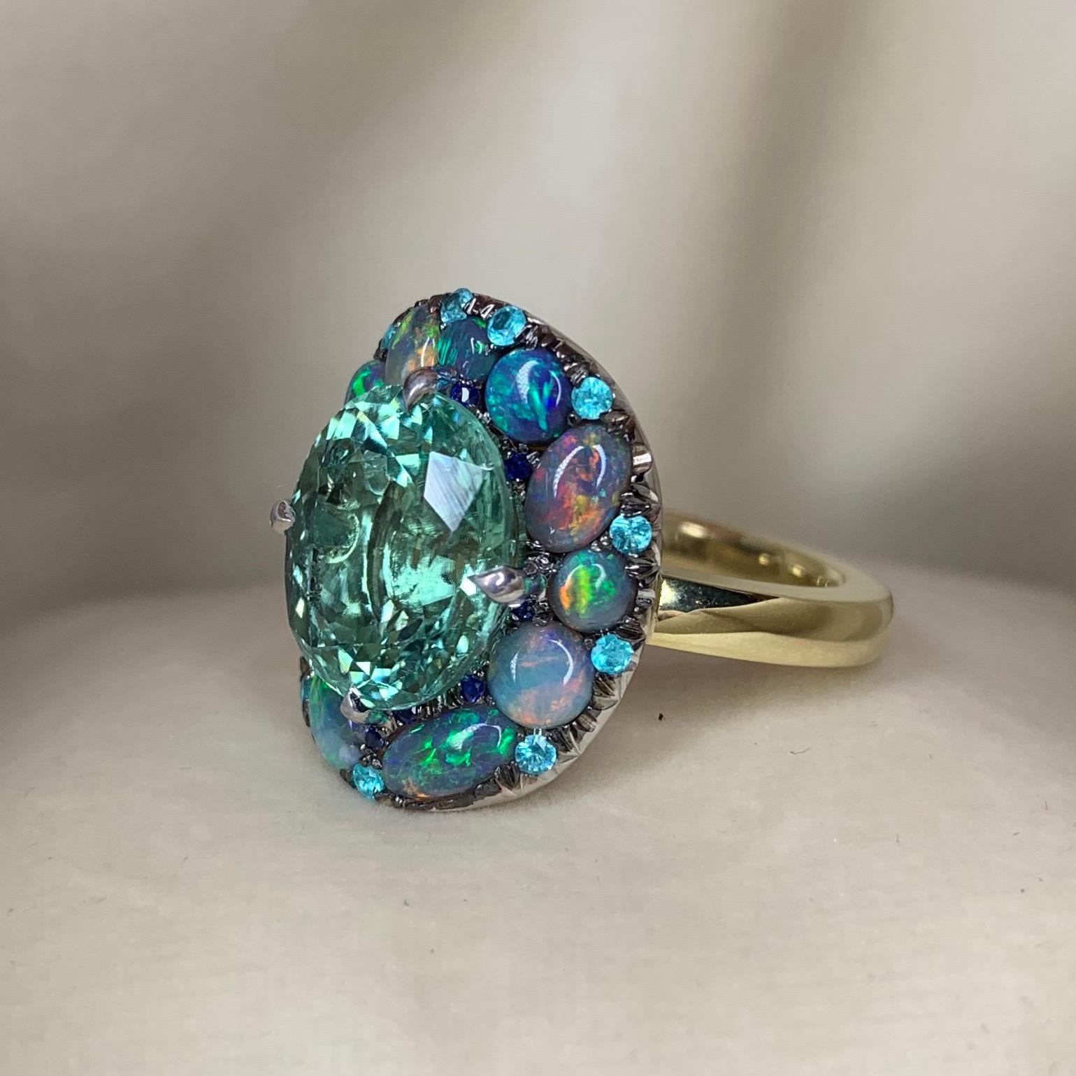 5, 52 ct. Lagoon Tourmaline, Black Opal, Paraïba Tourmaline Cocktail Ring 2