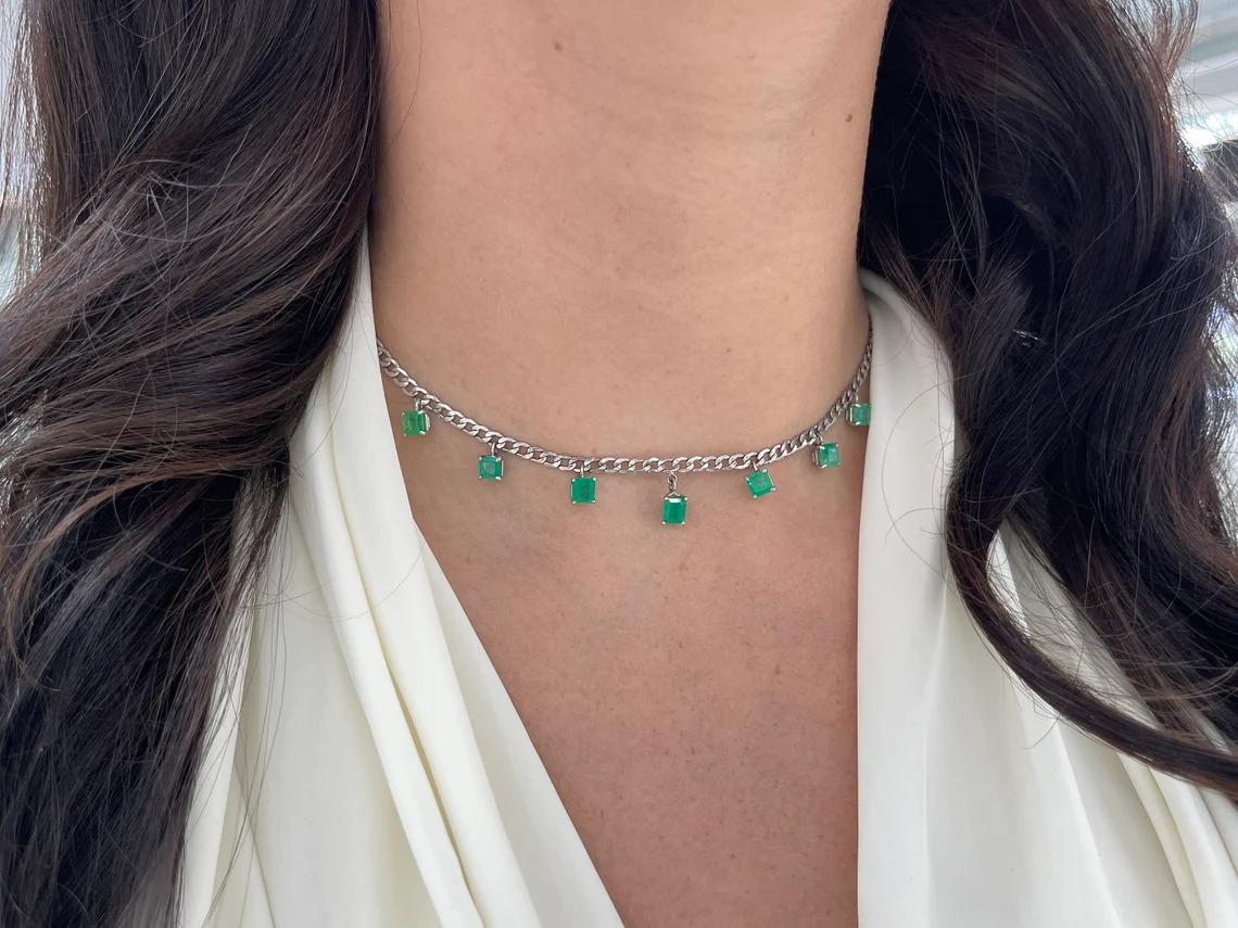 Taille Asscher 5.52tcw 14K Colombian Emerald-Asscher Cut Multi-Gemstone Emerald Curb Necklace en vente