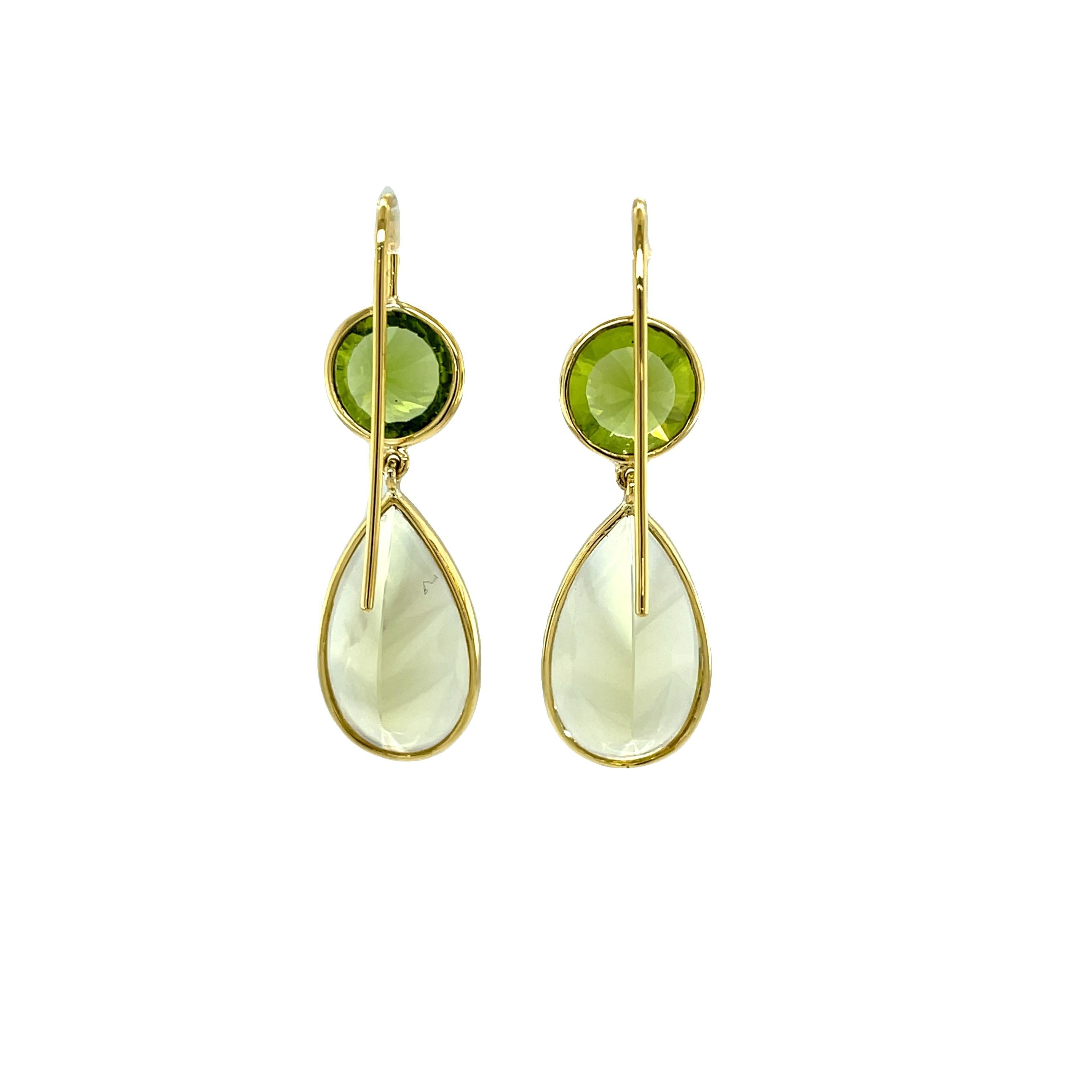Fantasy Cut Citrine, Peridot Dangle Earrings in Yellow Gold, 5.53 Carats Total In New Condition For Sale In Los Angeles, CA