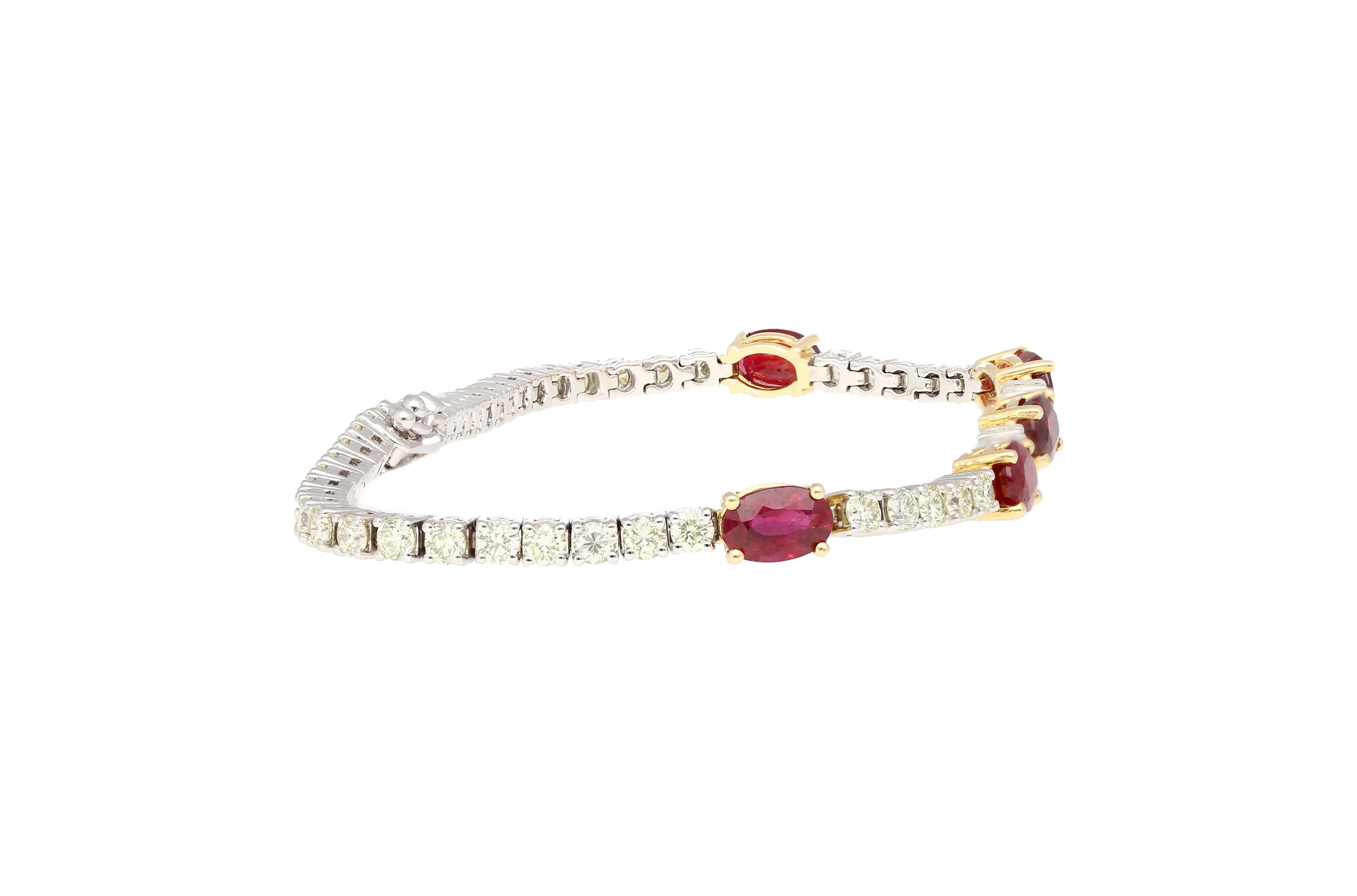 5.54 Carat Oval Cut Ruby and Diamond Tennis Bracelet in Two Tone 18K Gold For Sale 3