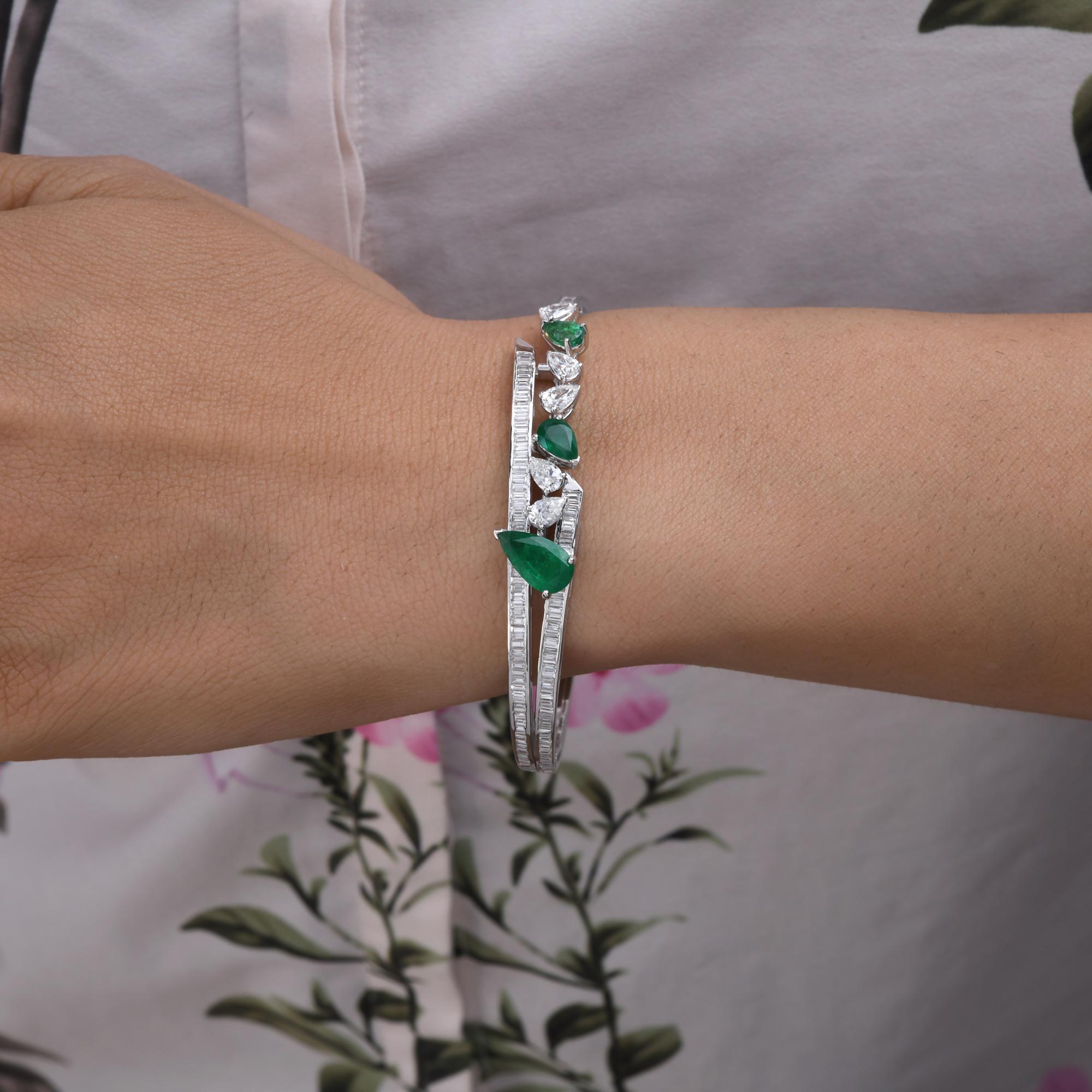 Taglio misto Bracciale con smeraldo e diamanti dello Zambia da 5,54 TCW in oro bianco 14K Gioielli di pregio in vendita