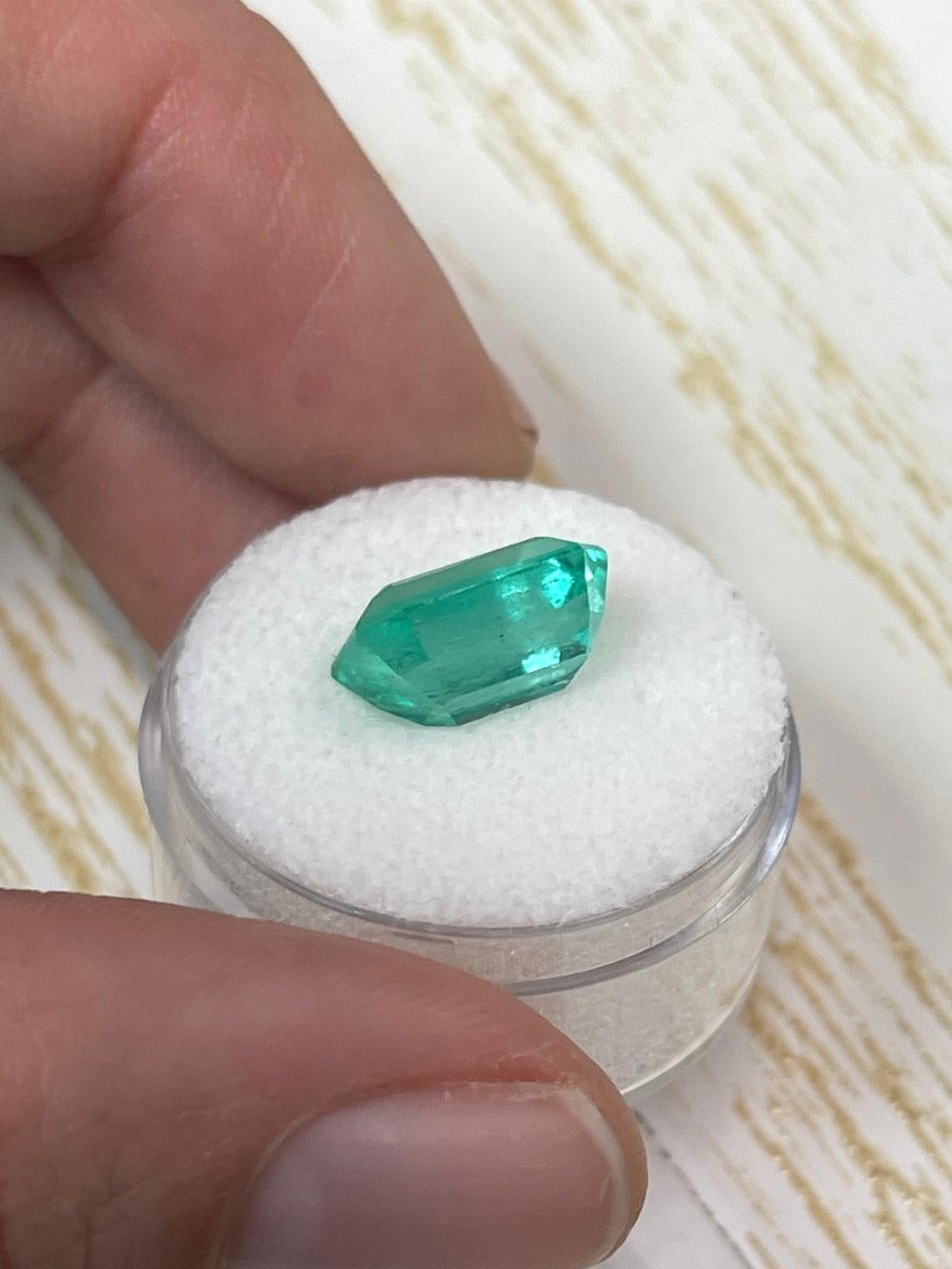 5.54ct Verde Primavera Taglio Smeraldo Allungato Gemma Colombiana 12.5x9 Autentico Maggio in vendita 1