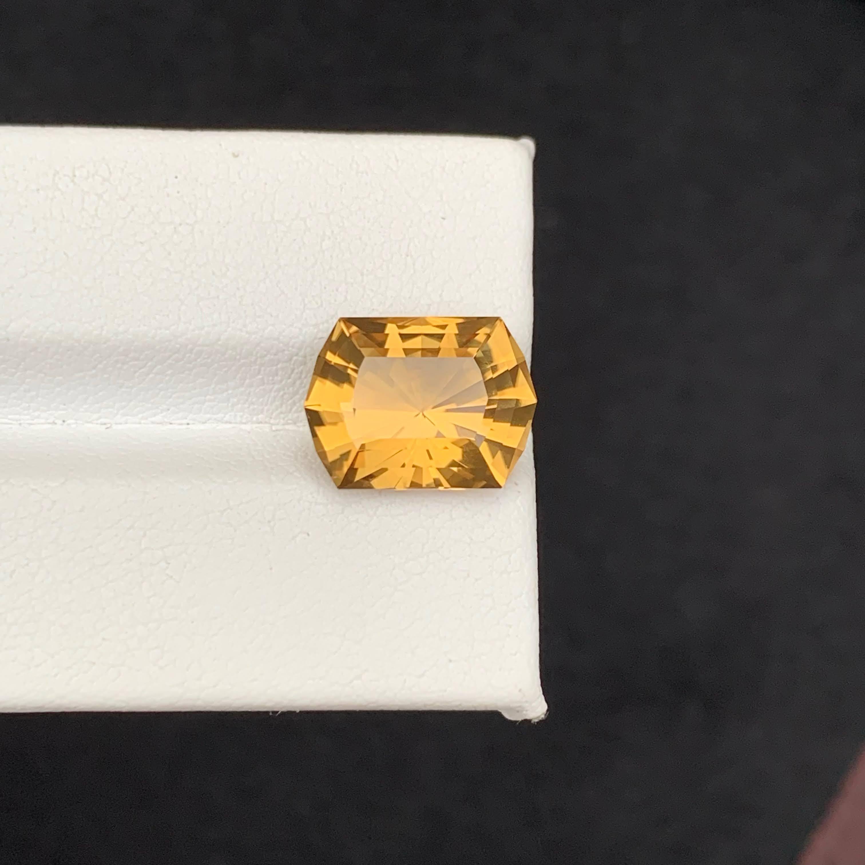 Modern 5.55 Carat Natural Loose Chrome Yellow Citrine Stone Custom Cut African Gemstone For Sale