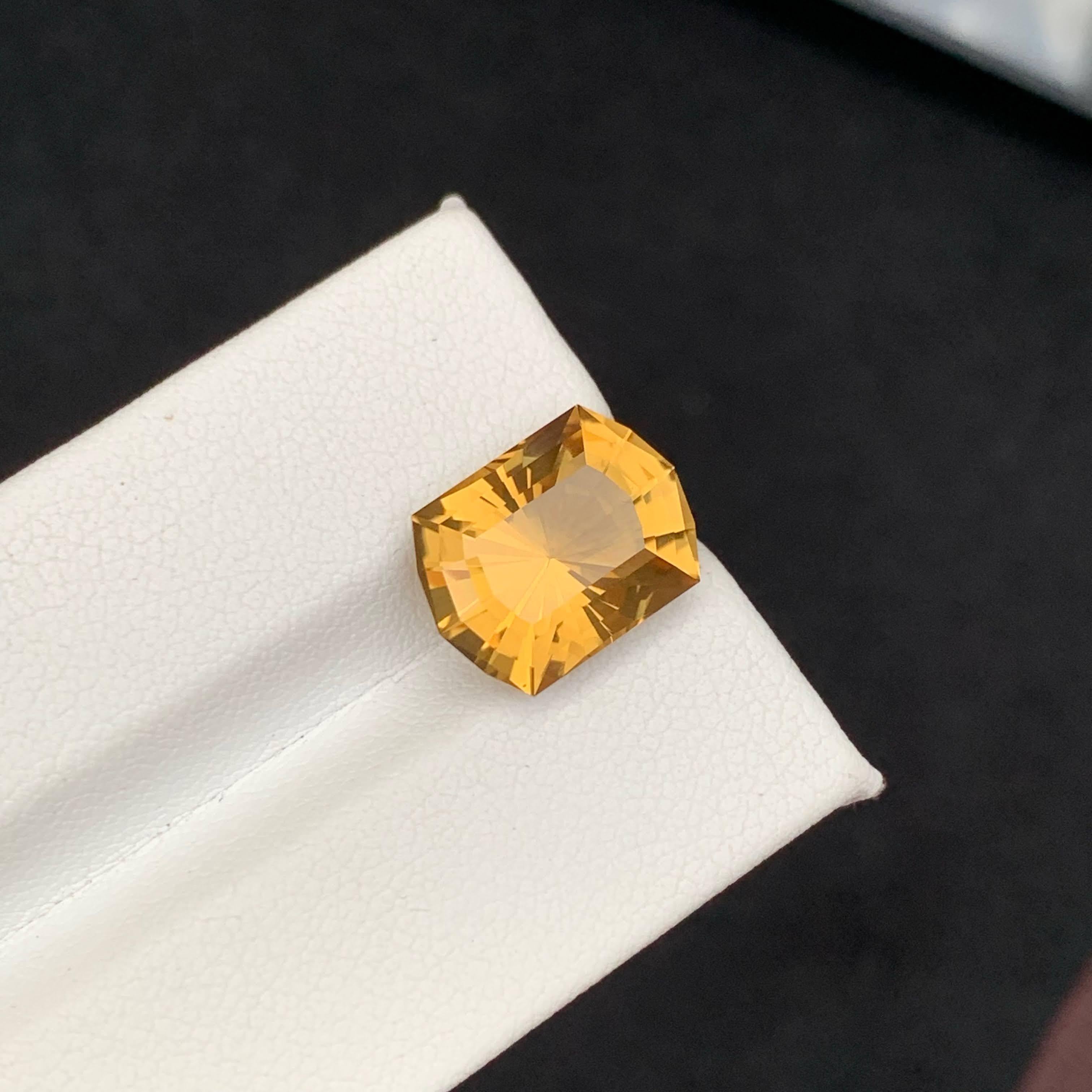 Mixed Cut 5.55 Carat Natural Loose Chrome Yellow Citrine Stone Custom Cut African Gemstone For Sale
