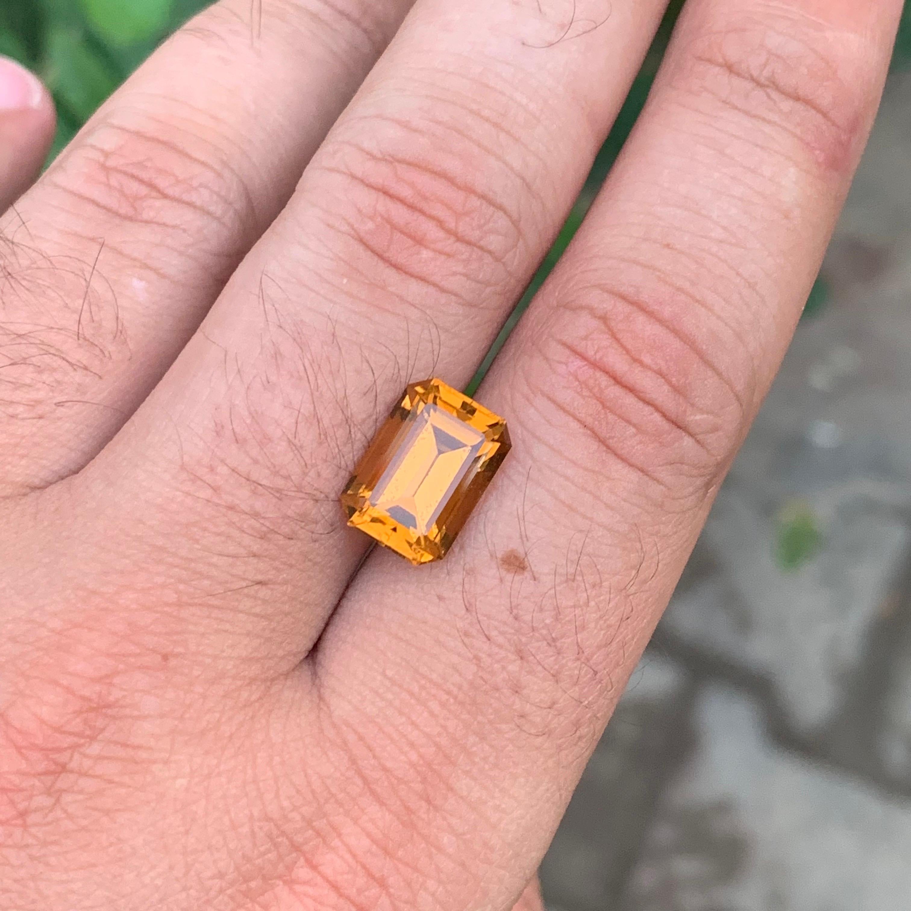 5.55 Carat Natural Loose Honey Citrine Emerald Shape Gemstone (pierre précieuse en forme d'émeraude) en vente 2