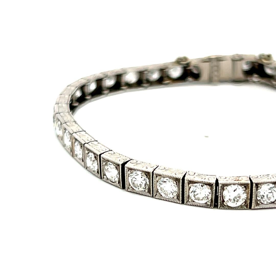 5.55 Carat Old European Cut G VS Diamond Platinum Tennis Bracelet For Sale 3