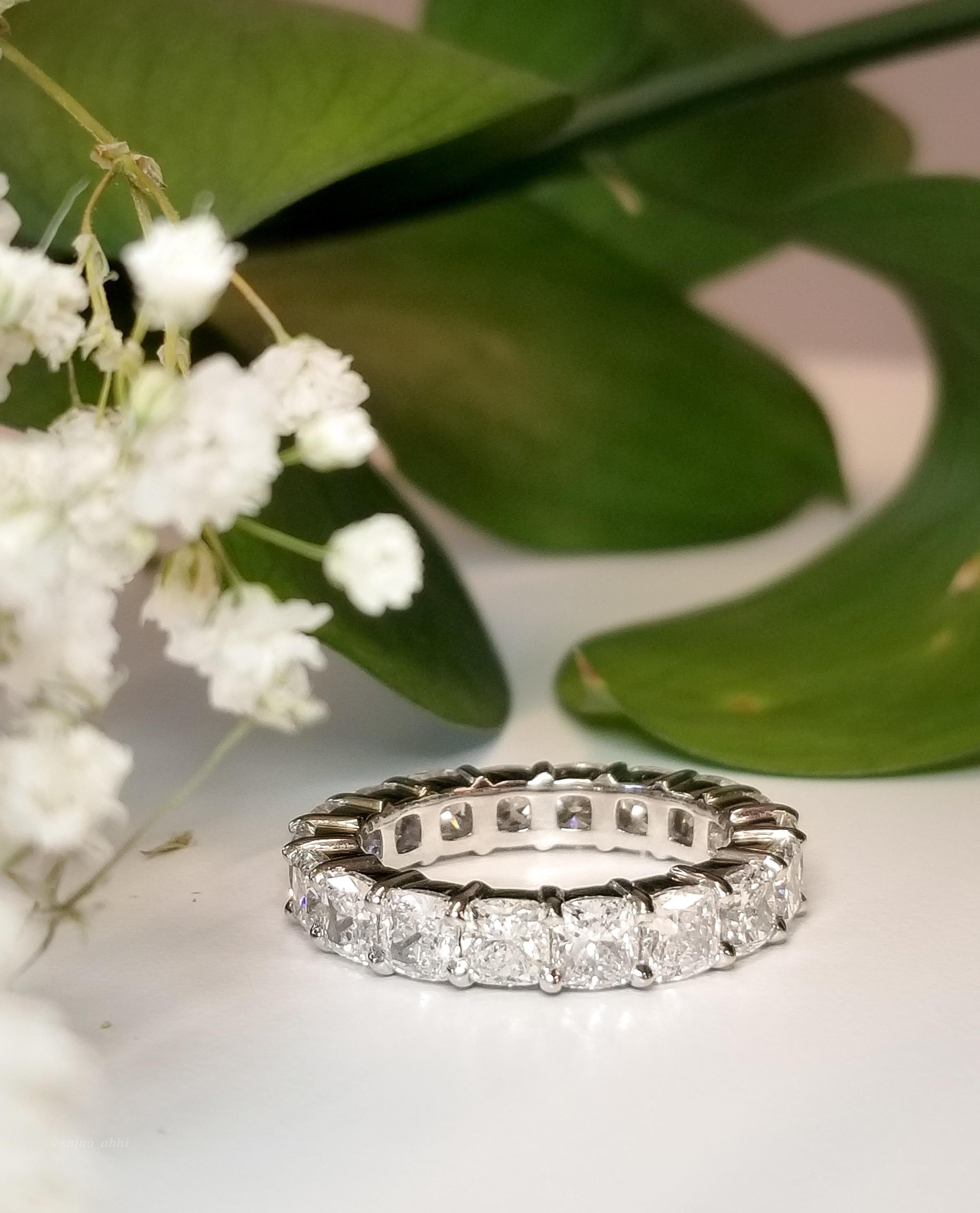 5.55 Carat Total Cushion Cut Diamond Eternity Band in Platinum 1