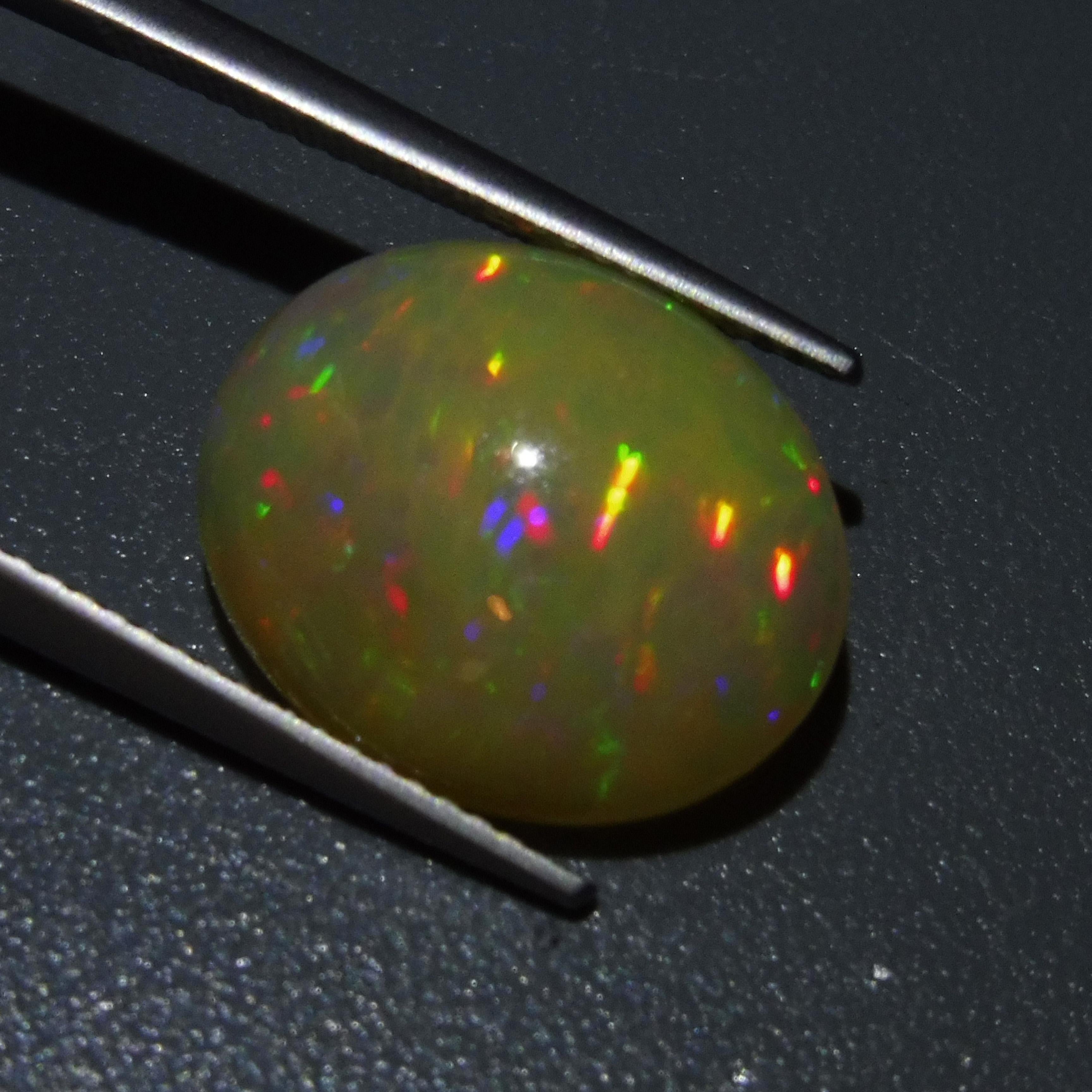 5.55 ct Oval Cabochon Opal For Sale 4