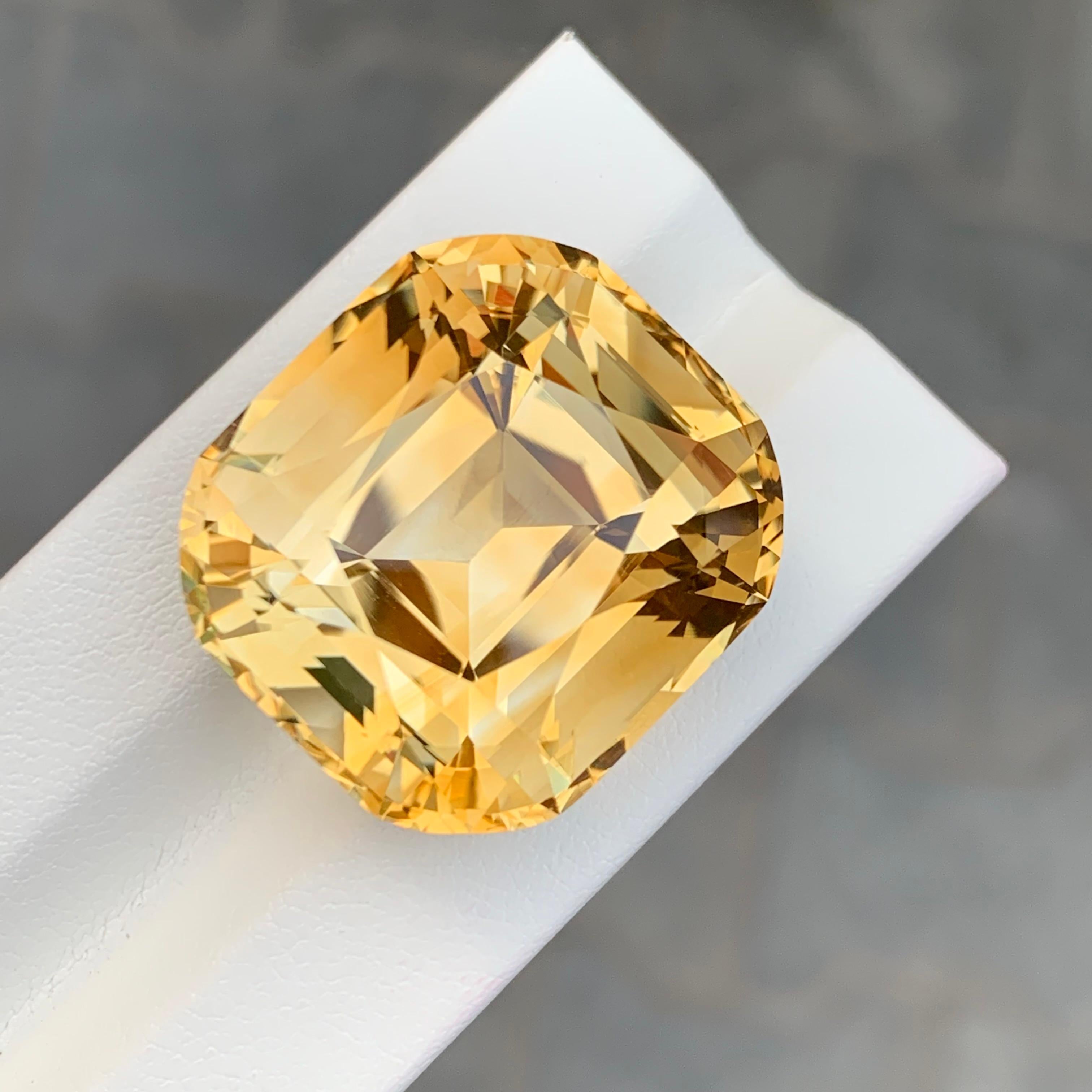 Citrino sfuso

Peso: 55,50 carati
Dimensioni: 23 x 21 x 18 Mm
Origine: Brasile
Forma: Cuscino
Colore: giallo
Trattamento: Non
Certificato: Su richiesta del cliente

Il citrino è una varietà di quarzo di colore giallo dorato che ha affascinato le
