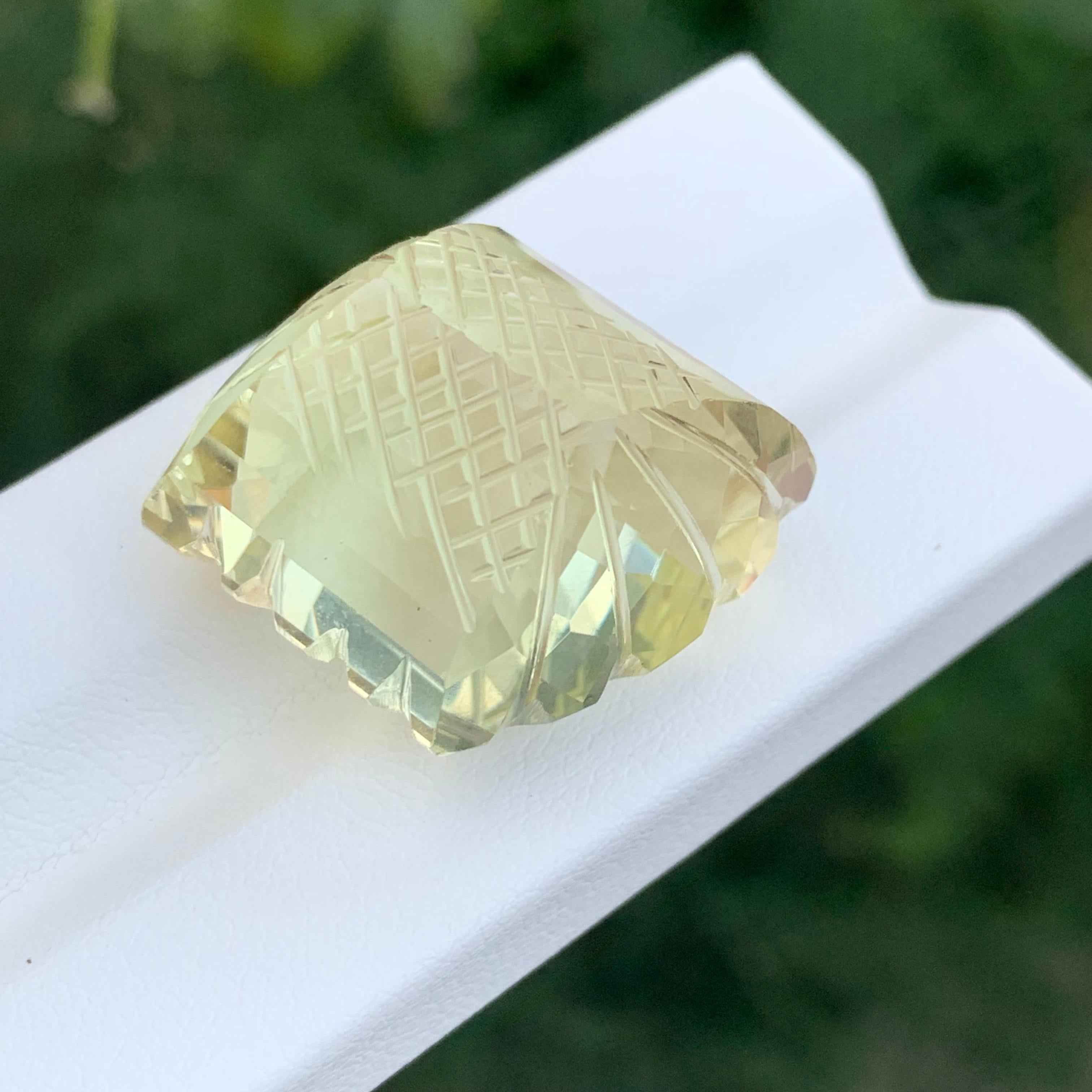 Women's or Men's 55.50 Carat Natural Loose Lemon Quartz Carving For Jewellery For Sale