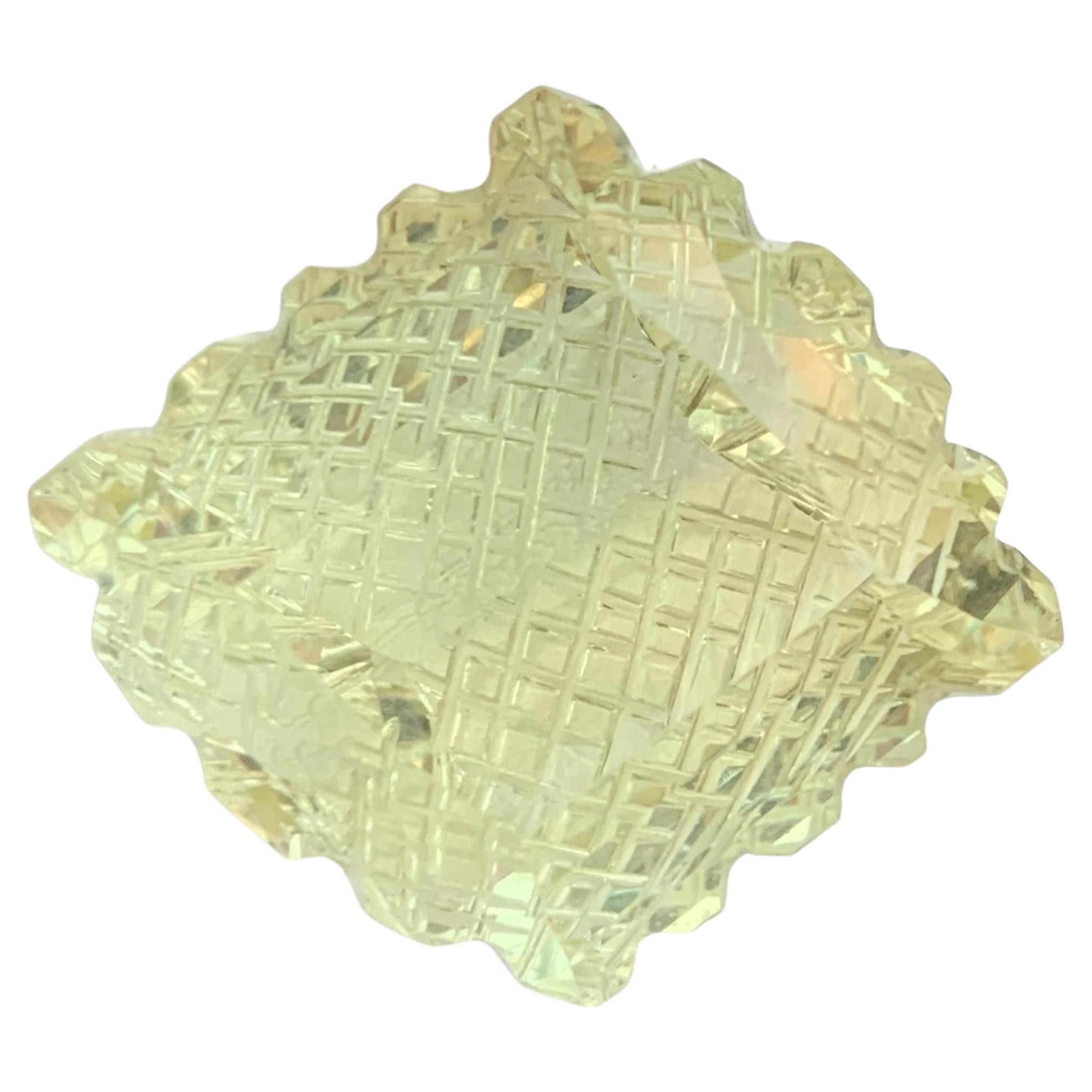 55.50 Carat Natural Loose Lemon Quartz Carving For Jewellery For Sale