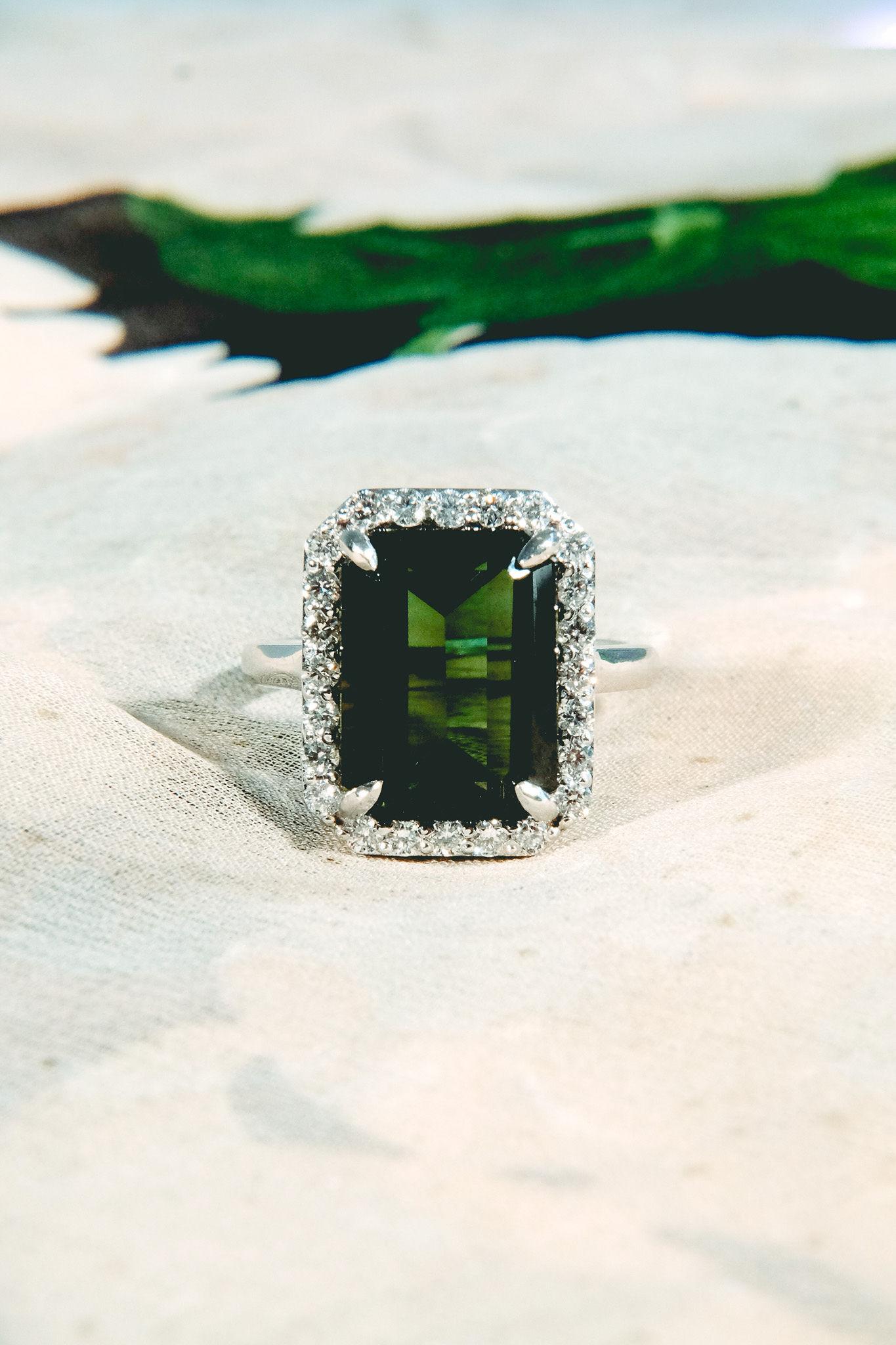 5.55ct Chrome Tourmaline & .47 Diamond Ring-Emerald Cut-18KT Gold-GIA certified For Sale 5