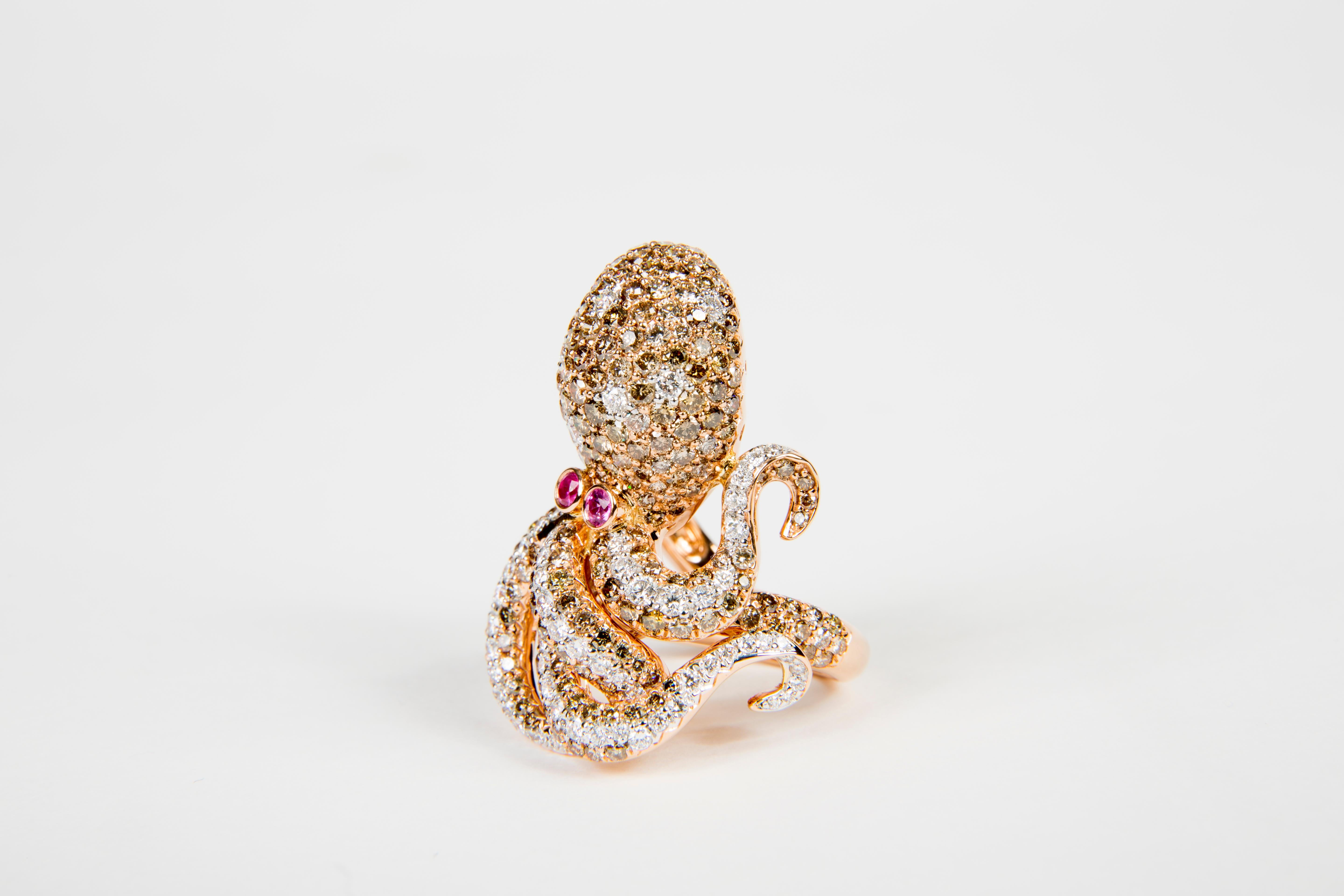 Cocktail Ring in Octopus Shape
1.22ct white diamonds (H/si)
4.33ct brown diamonds
eyes made of pink sapphires
18k rose gold 
ring size 54 (can be changed one size up or down)