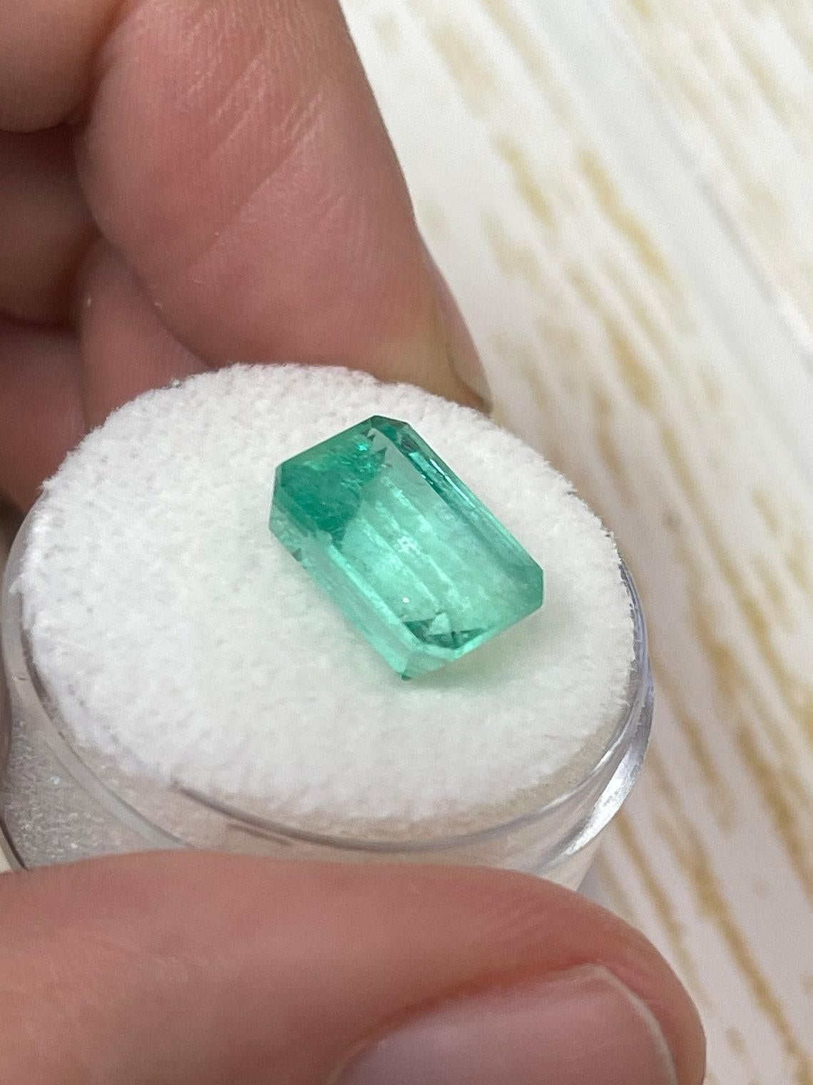 Femenino o masculino Gema colombiana talla esmeralda verde pastel de 5,55 ct 12x8 genuina piedra de nacimiento de mayo en venta