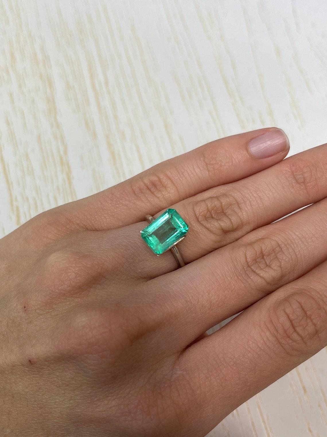 Gema colombiana talla esmeralda verde pastel de 5,55 ct 12x8 genuina piedra de nacimiento de mayo en venta 2