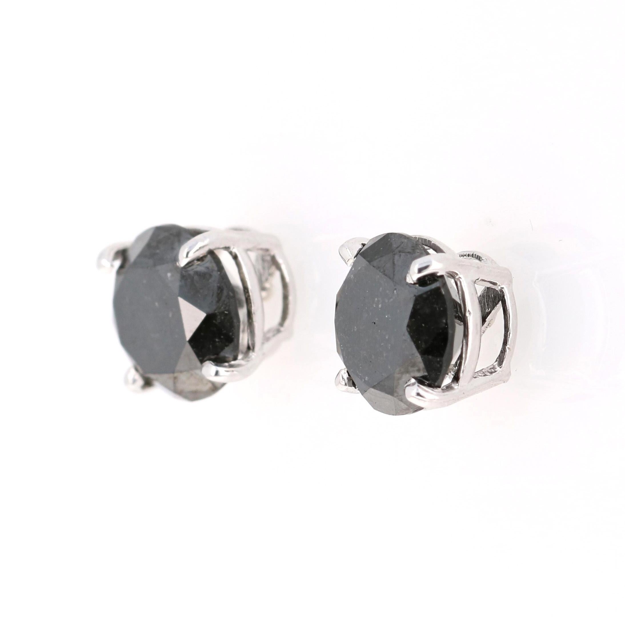 Contemporary 5.56 Carat Black Diamond 14 Karat White Gold Stud Earrings