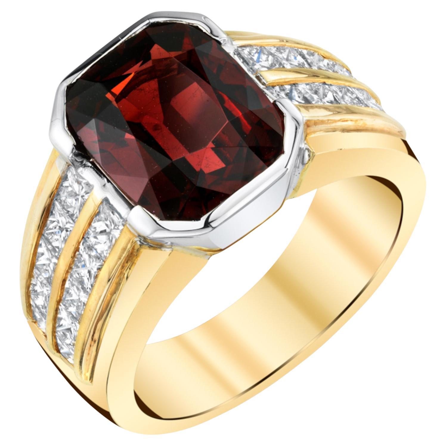 5,56 Karat Granat und kanalisierter Diamantring aus 18k Gelb- und Weißgold