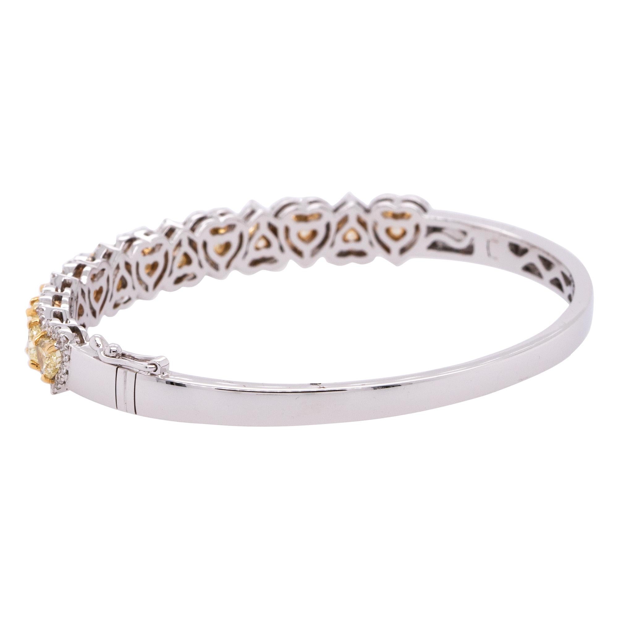 5.56 Carat Natural Fancy Heart & Round Cut Diamond Pave Bangle In New Condition For Sale In Boca Raton, FL