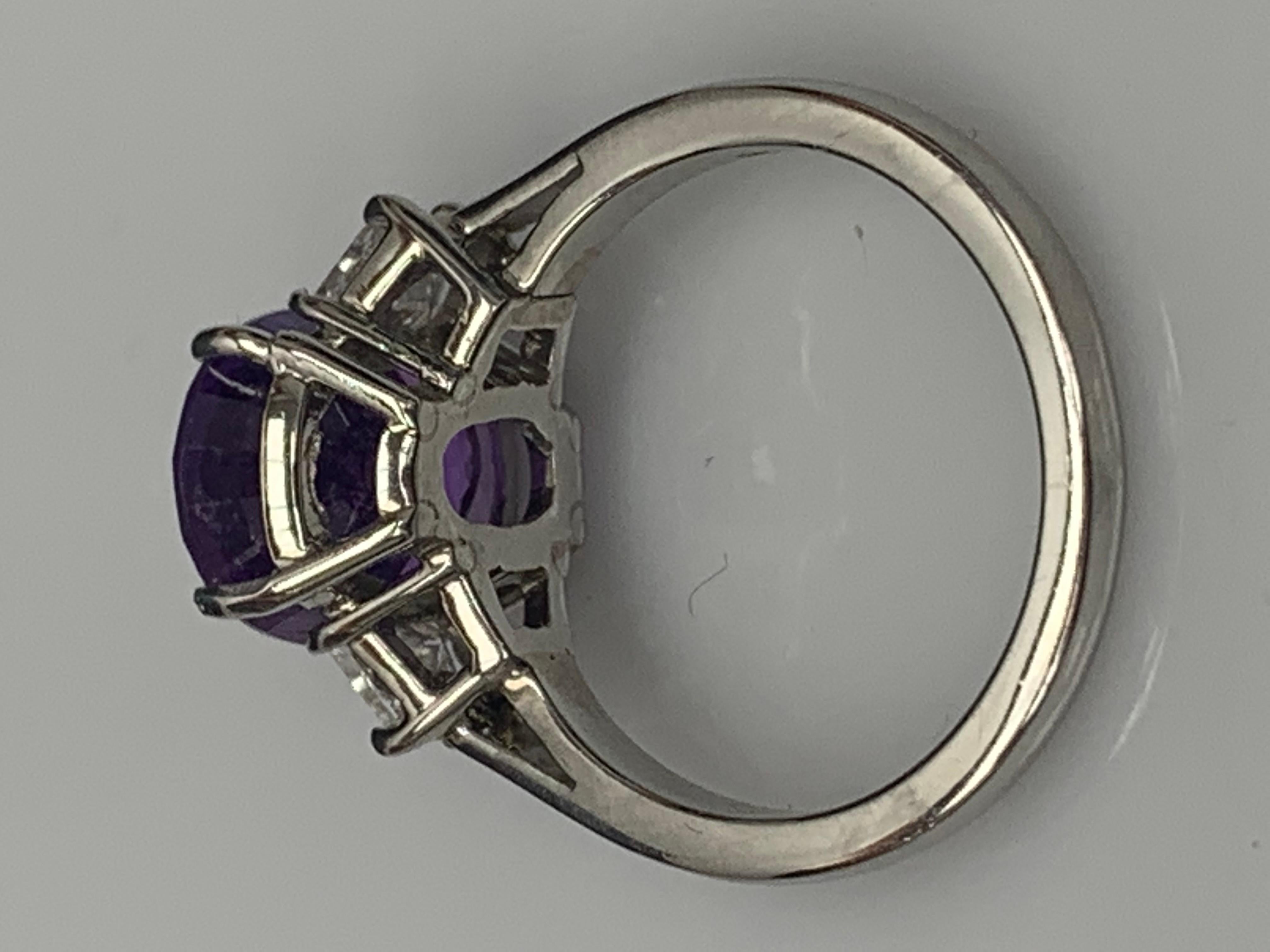 5.56 Carat Oval Cut Purple Sapphire Diamond 3-Stone Engagement Ring in Platinum For Sale 1