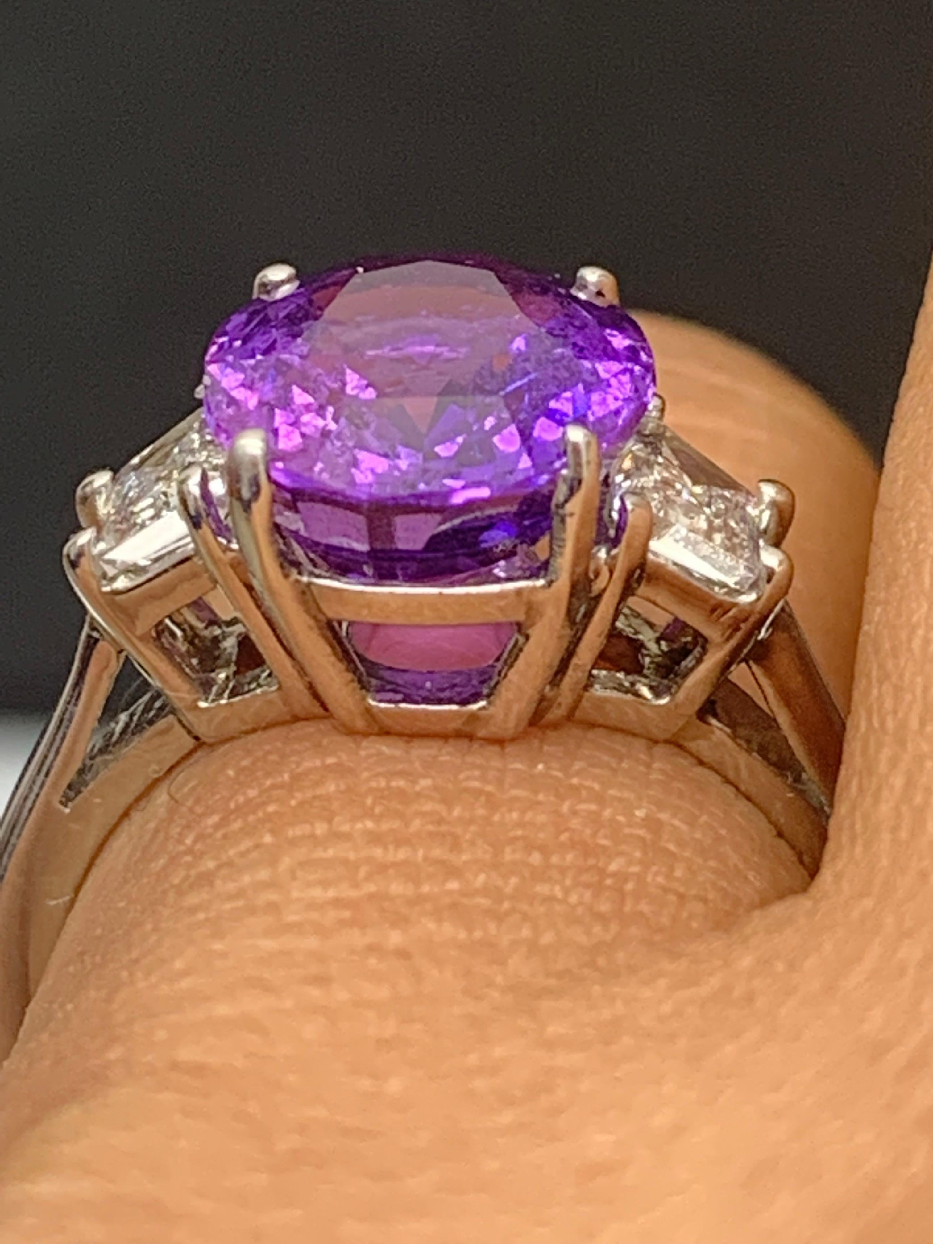 5.56 Carat Oval Cut Purple Sapphire Diamond 3-Stone Engagement Ring in Platinum For Sale 4