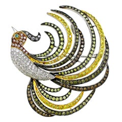 5.56 carats of diamonds brooch