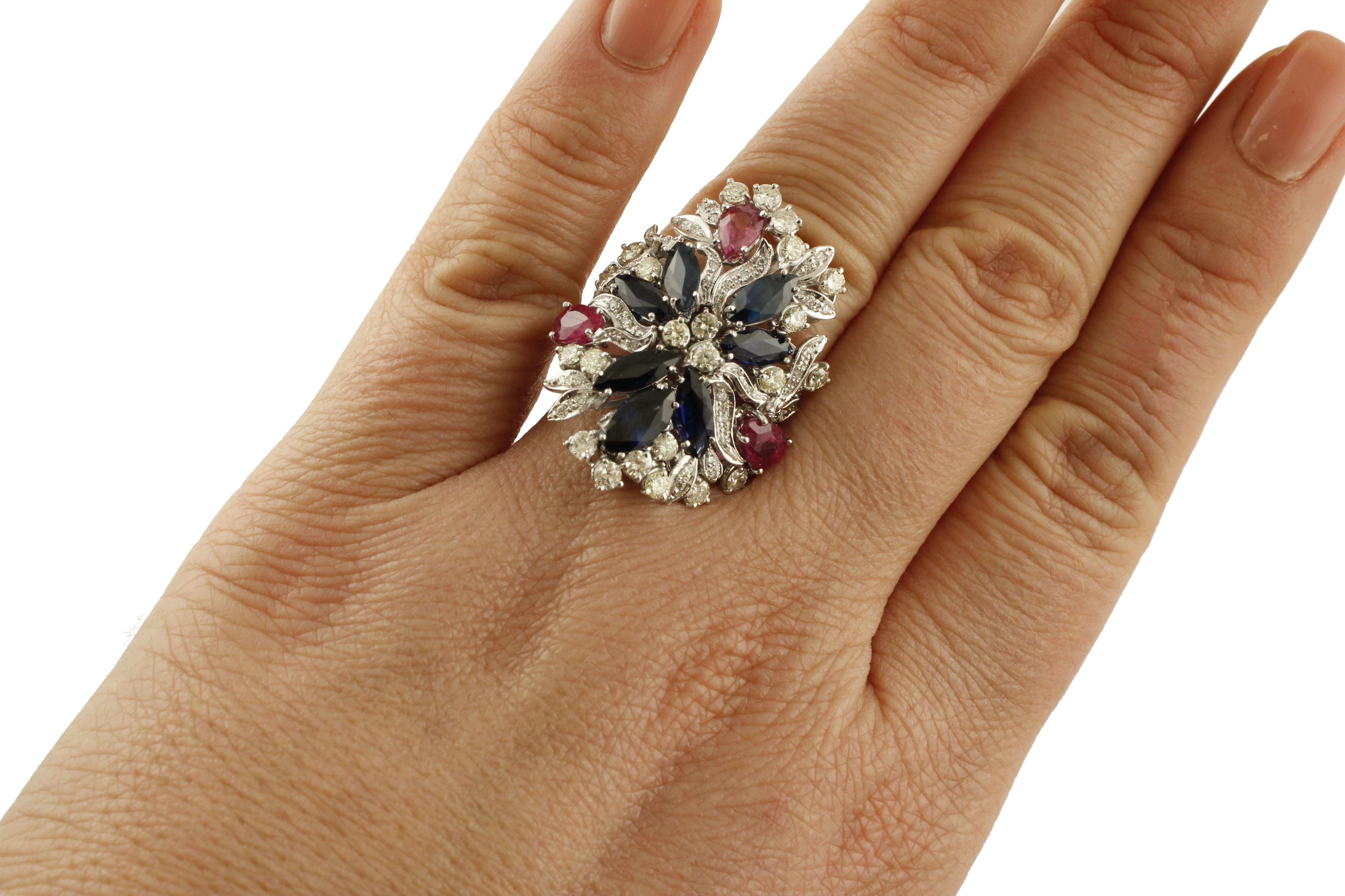 Women's 5.56 Carat Rubies Blue Sapphires 1.87 Carat Diamonds White Gold Fashion Ring