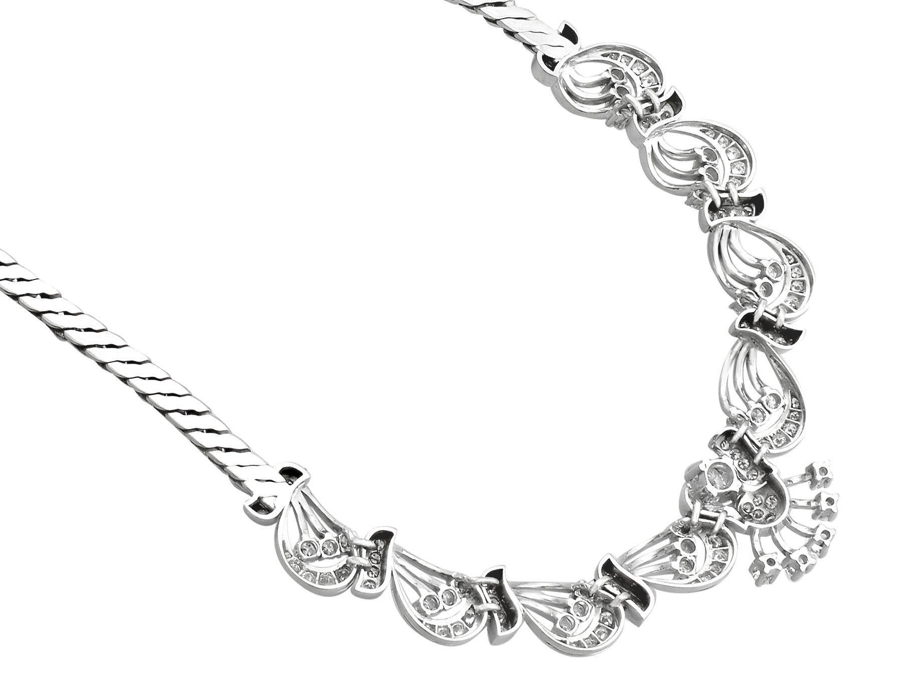 Women's 1960s Vintage 5.57 Carat Diamond and White Gold Necklace For Sale