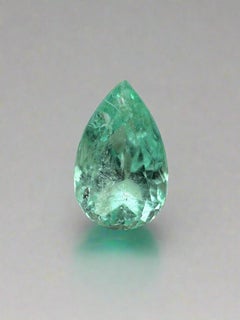 Esmeralda colombiana verde claro de 5,57 quilates - Lágrima talla pera - Piedra de nacimiento de mayo