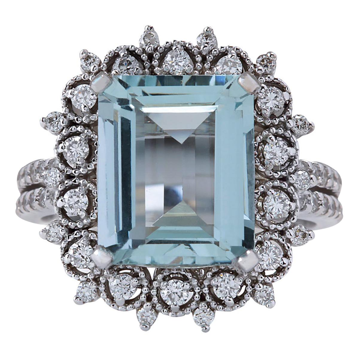 Natural Aquamarine 14 Karat White Gold Diamond Ring For Sale