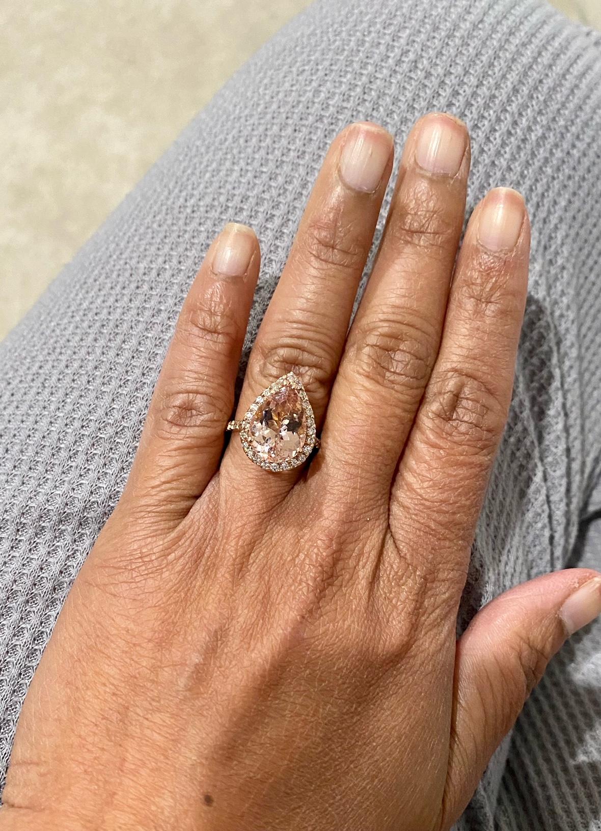 5.58 Carat Pear Cut Morganite Halo Diamond Rose Gold Engagement Ring In New Condition For Sale In Los Angeles, CA