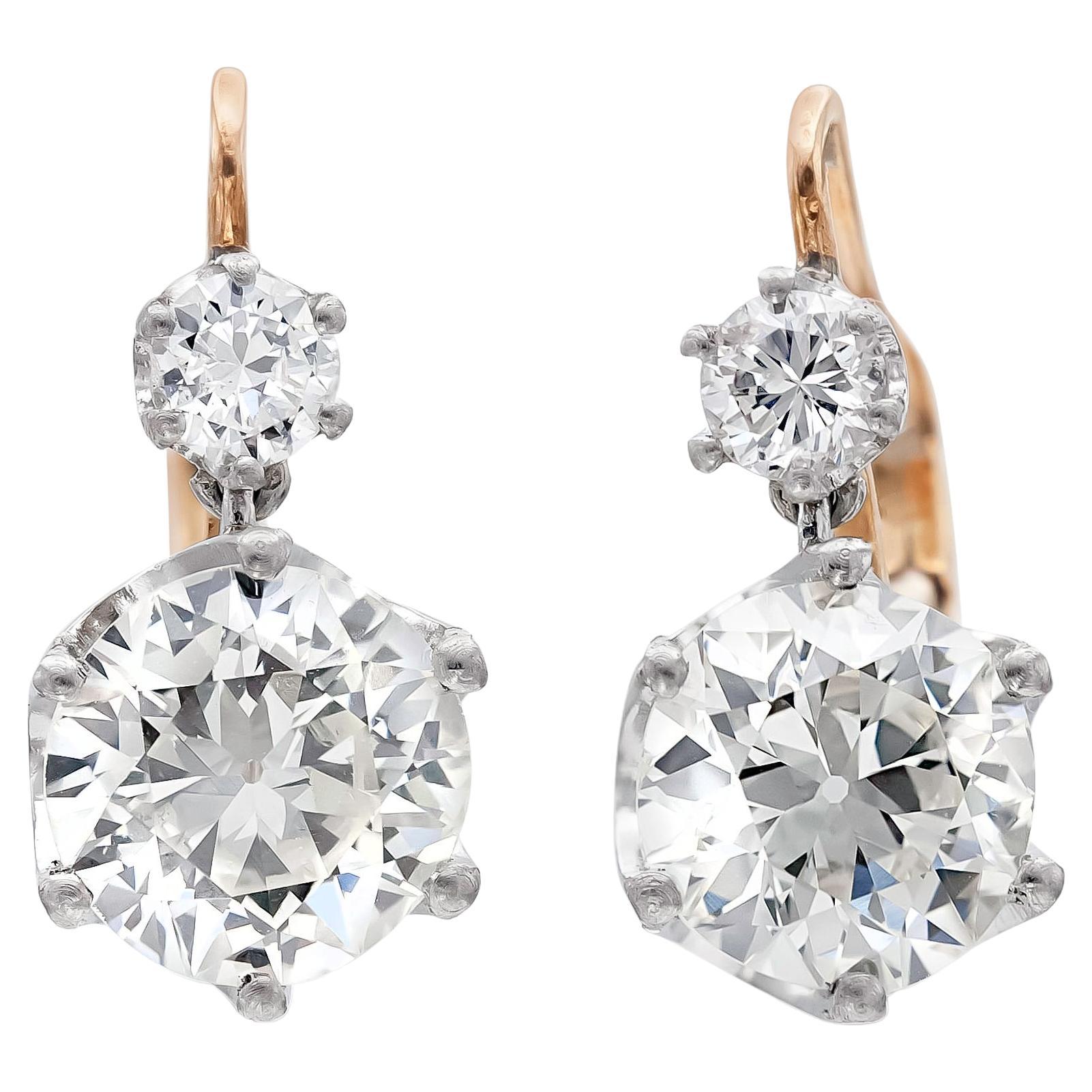 5.58 Carat Round Brilliant Diamond Drop Earrings For Sale