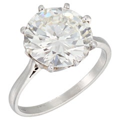 5.58 Carat Round Brilliant Statement Brilliant White / J color VS Diamond Ring
